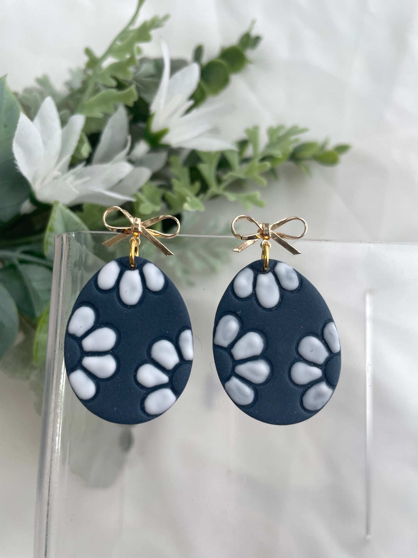 Daisy Egg Dangles