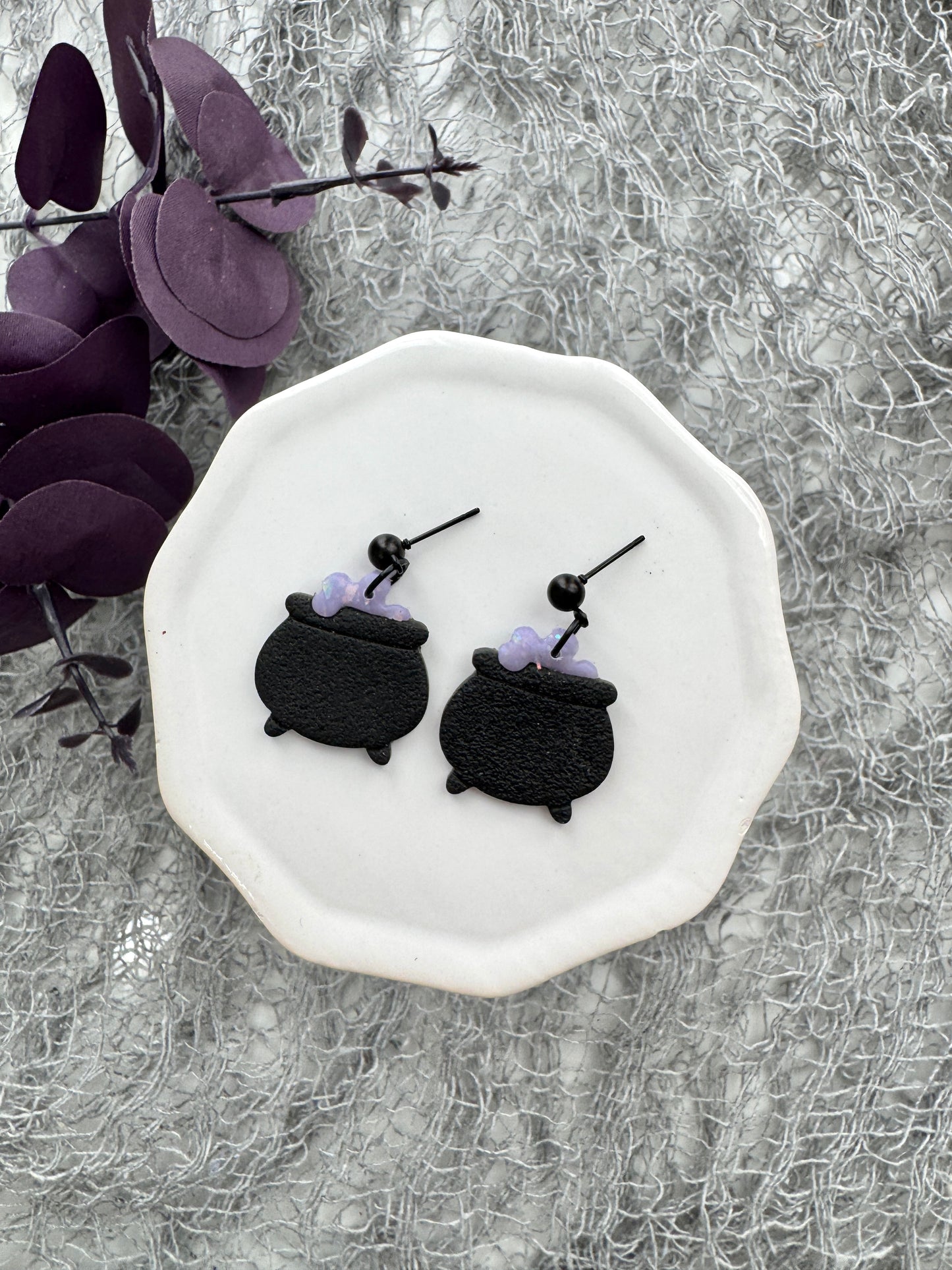 Cauldron Dangles
