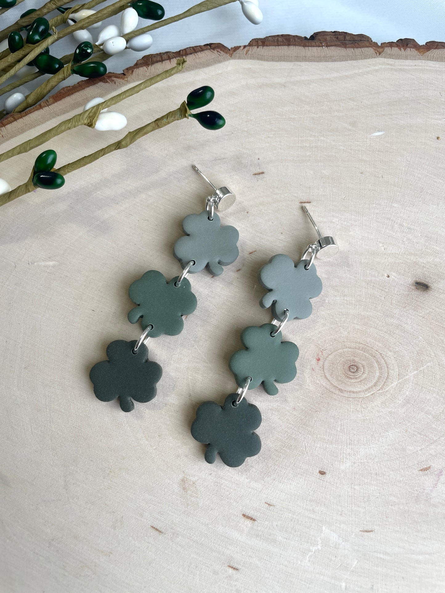 Ombre Stacked Shamrocks
