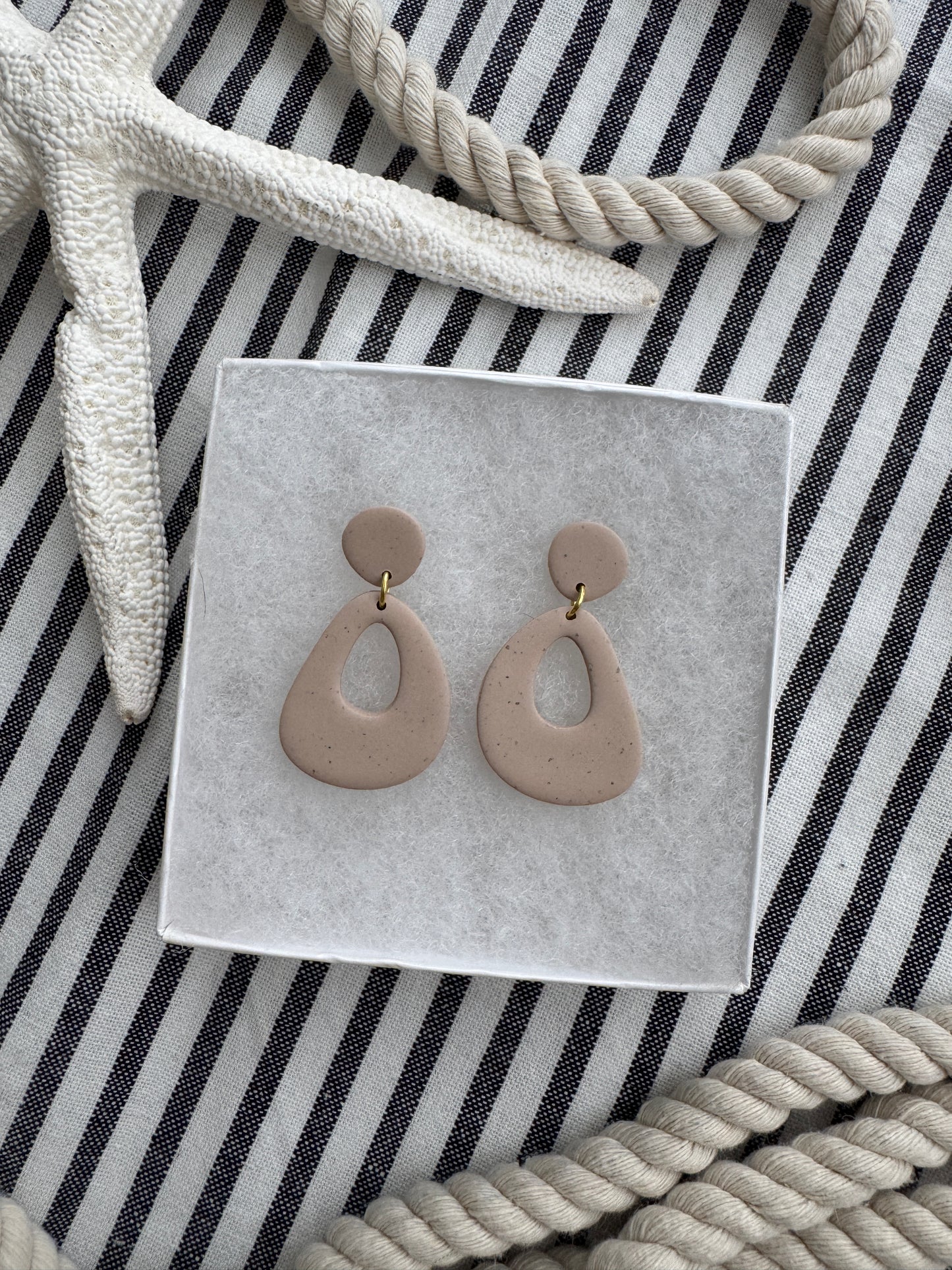 Organic Speckled Dangles