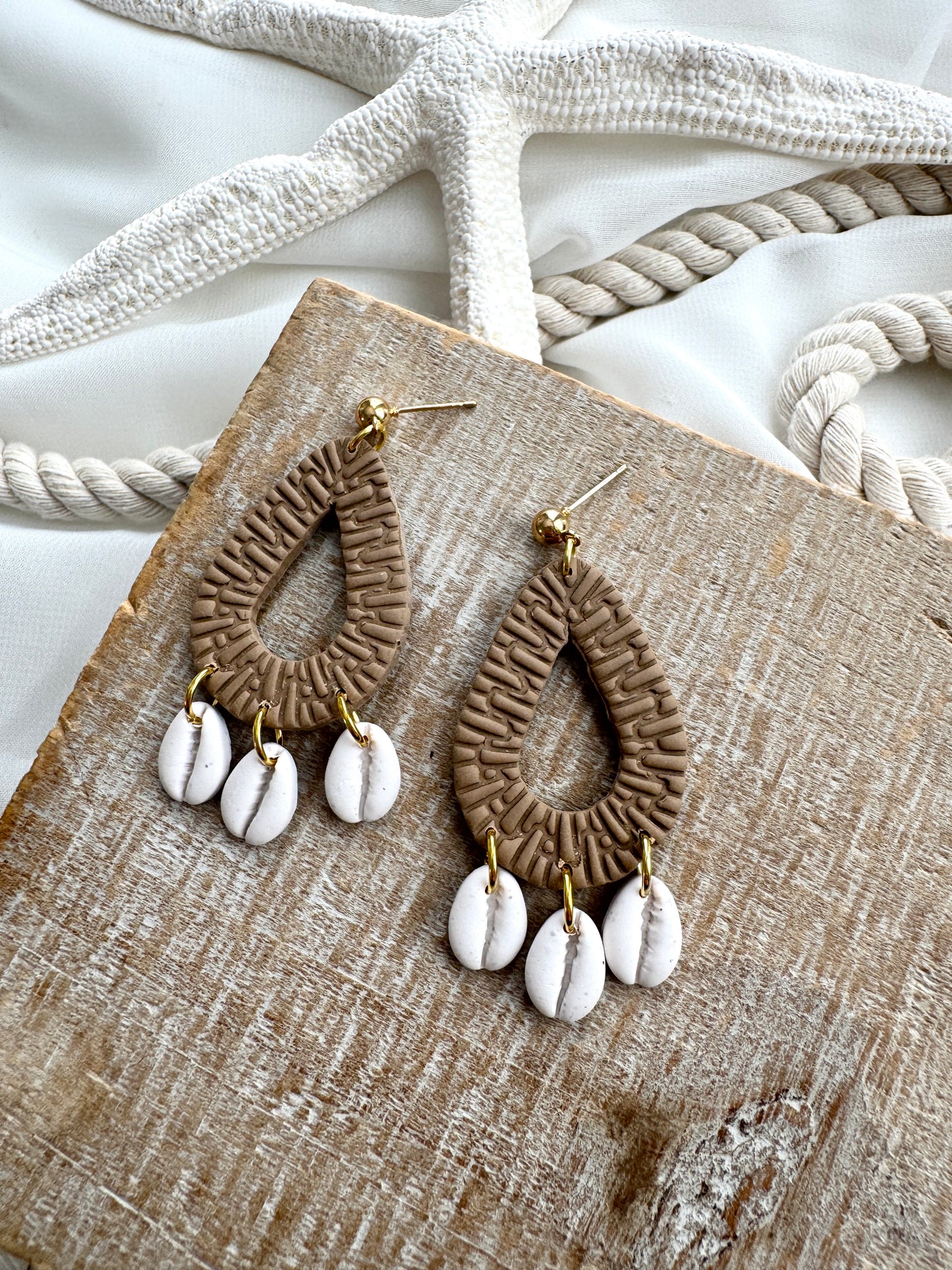 Rattan Shell Dangles
