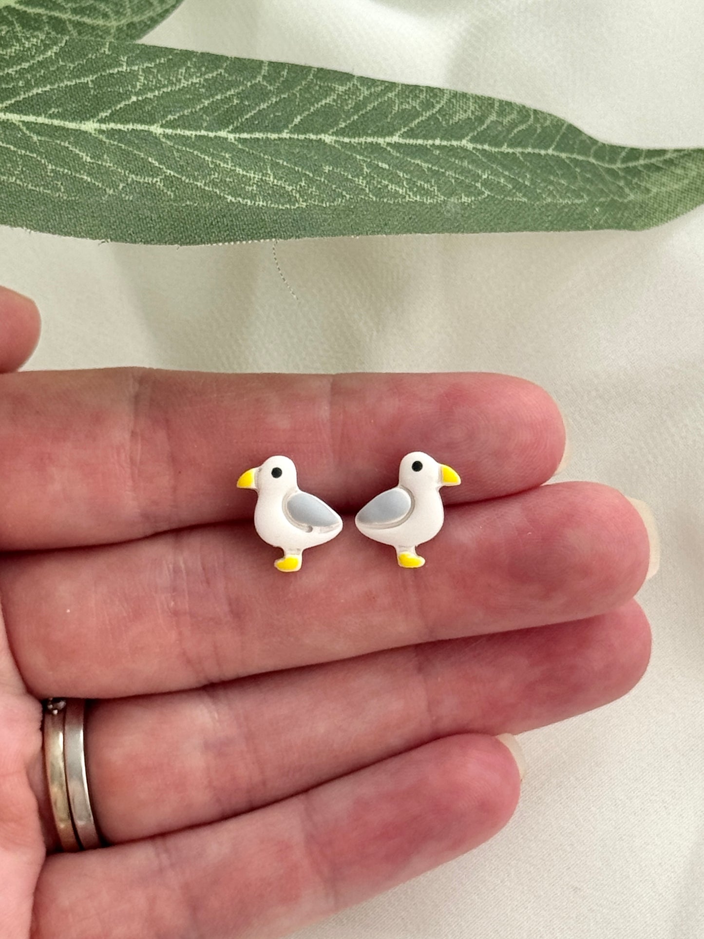 Seagull Studs