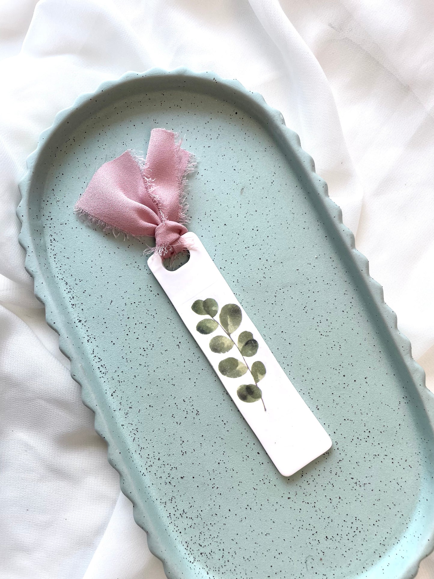 Antique Floral Bookmarks (DEF)