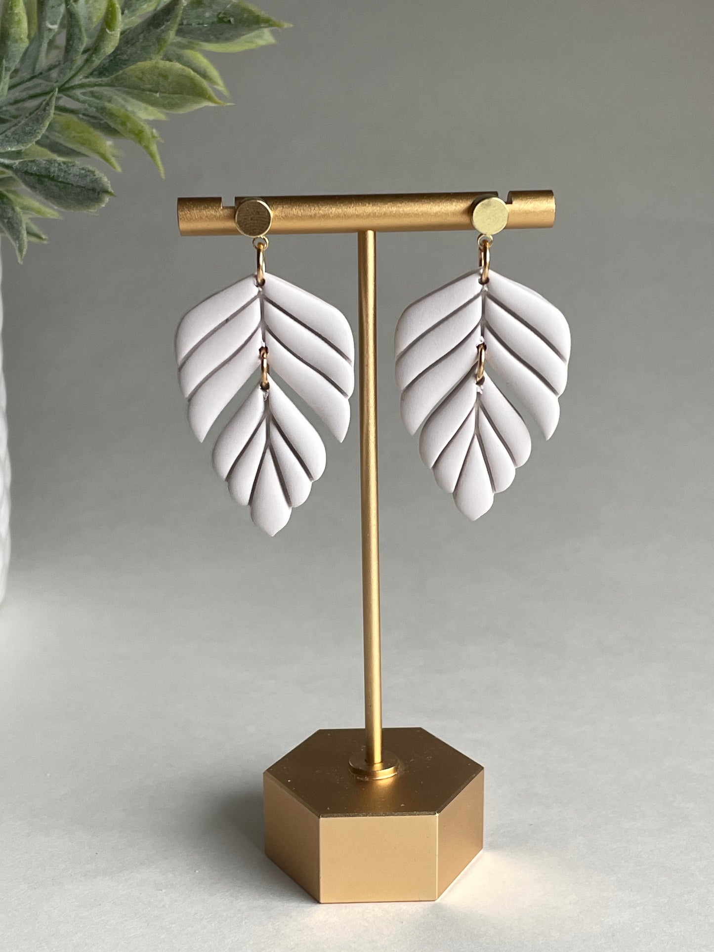 Winter Eloise Dangles