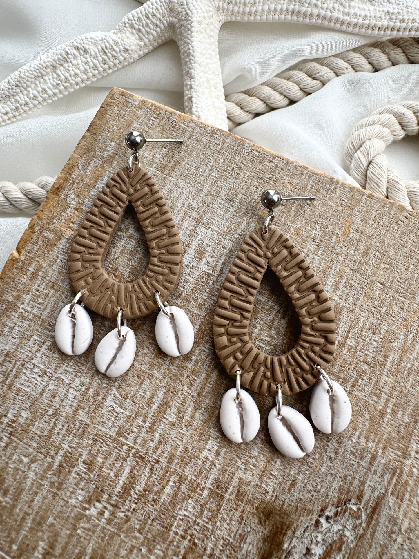Rattan Shell Dangles