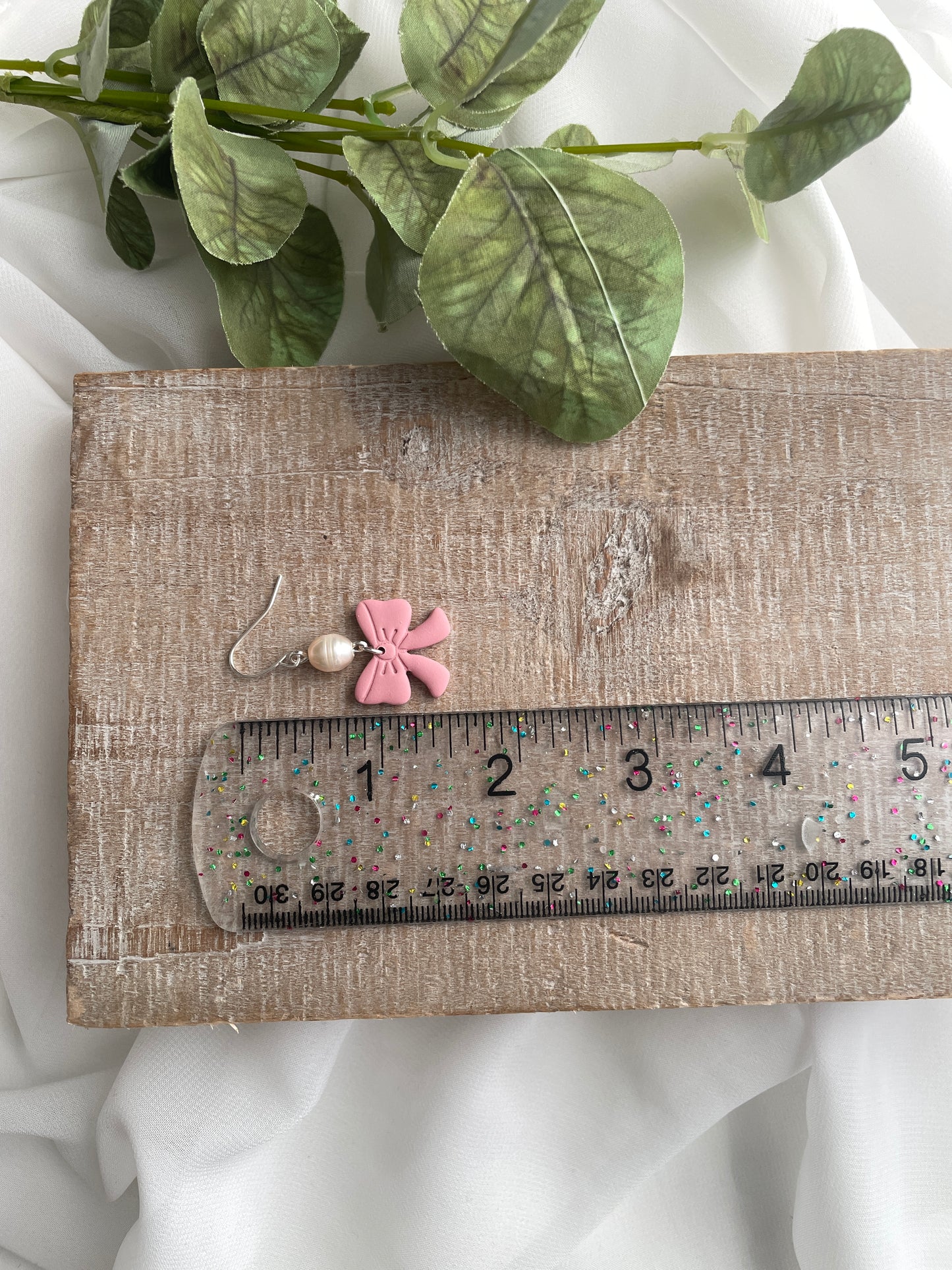 Bow Dangles - Wholesale