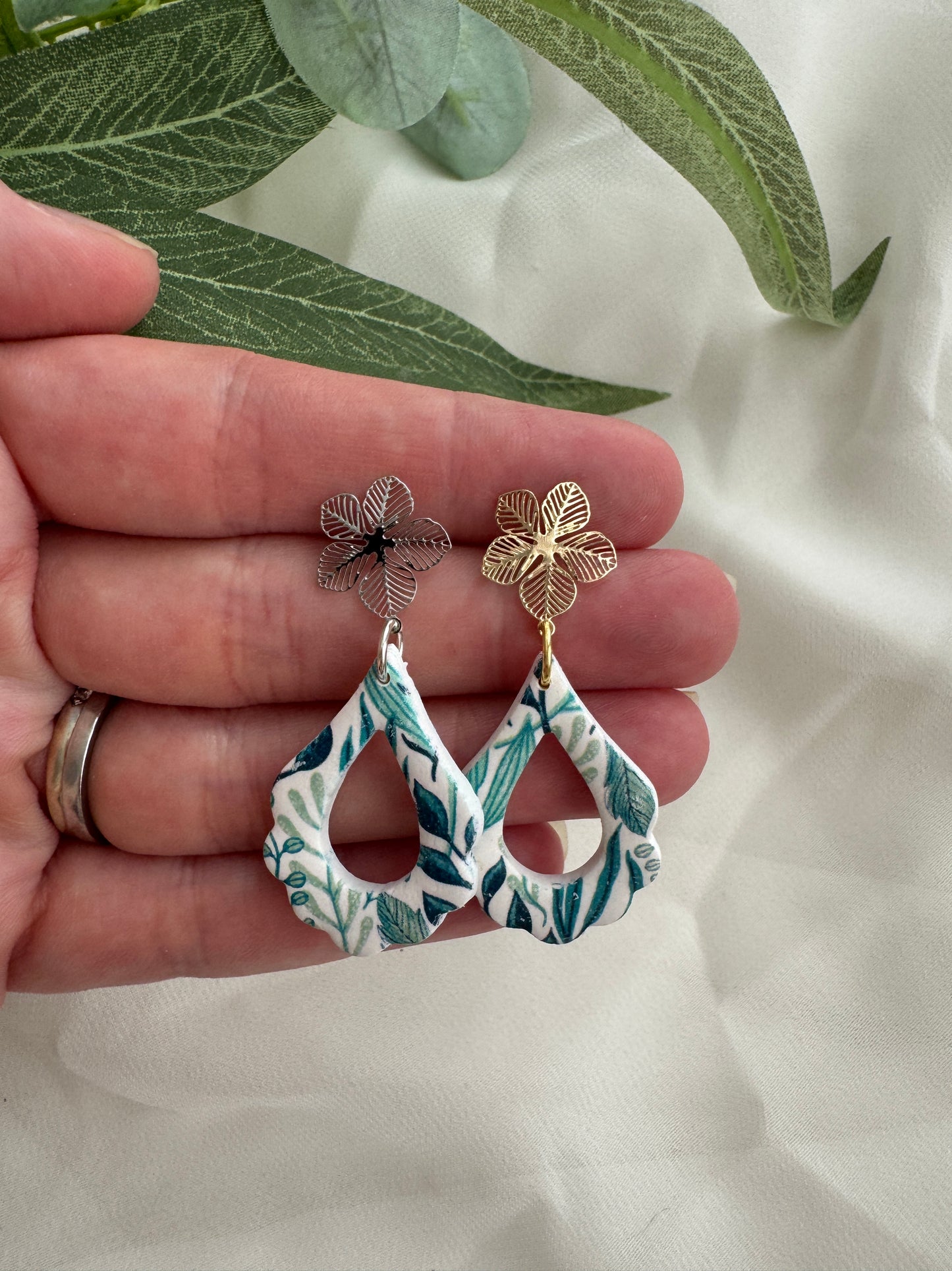 Botanical Scalloped Dangles
