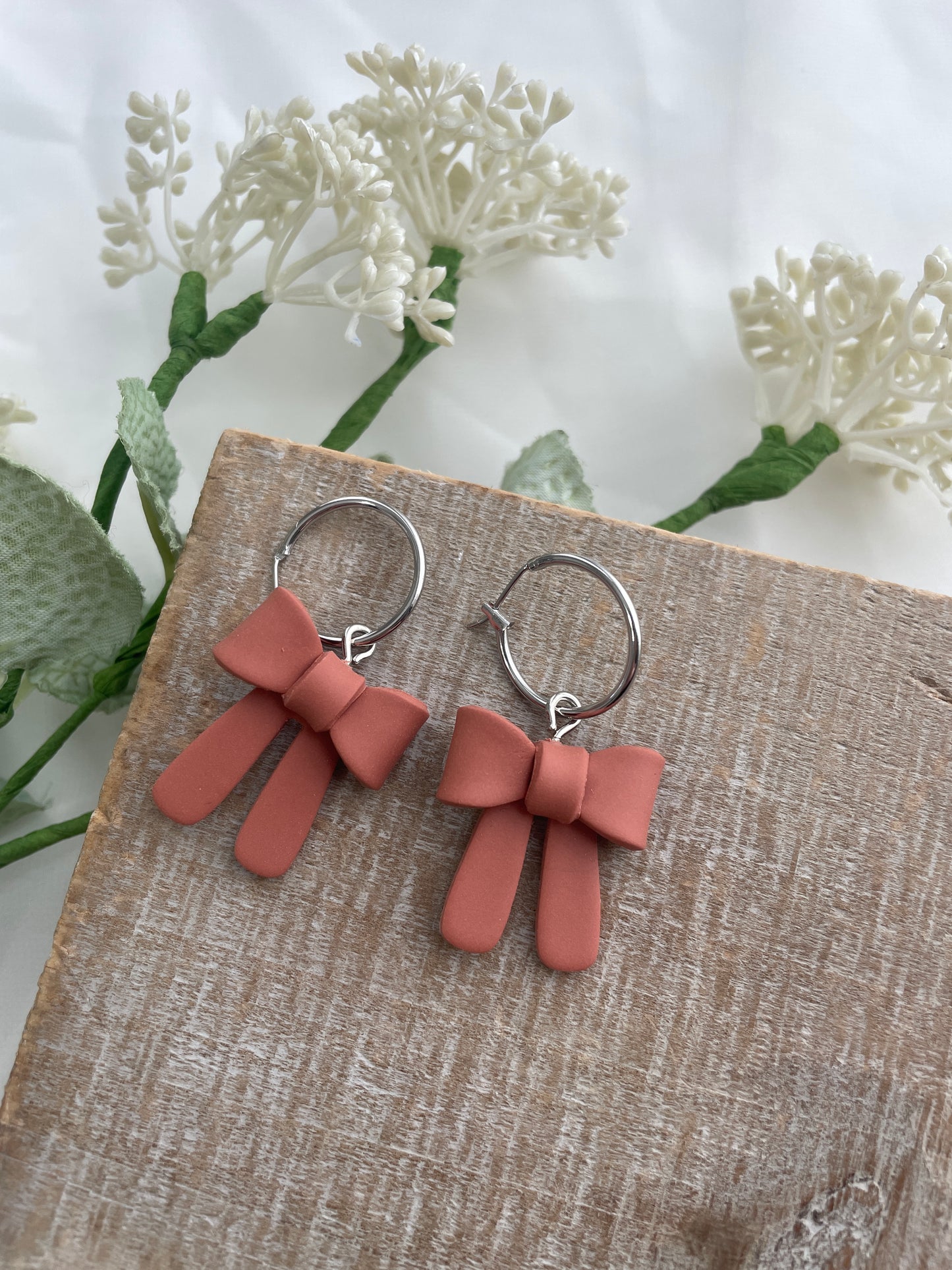 Bow Hoops
