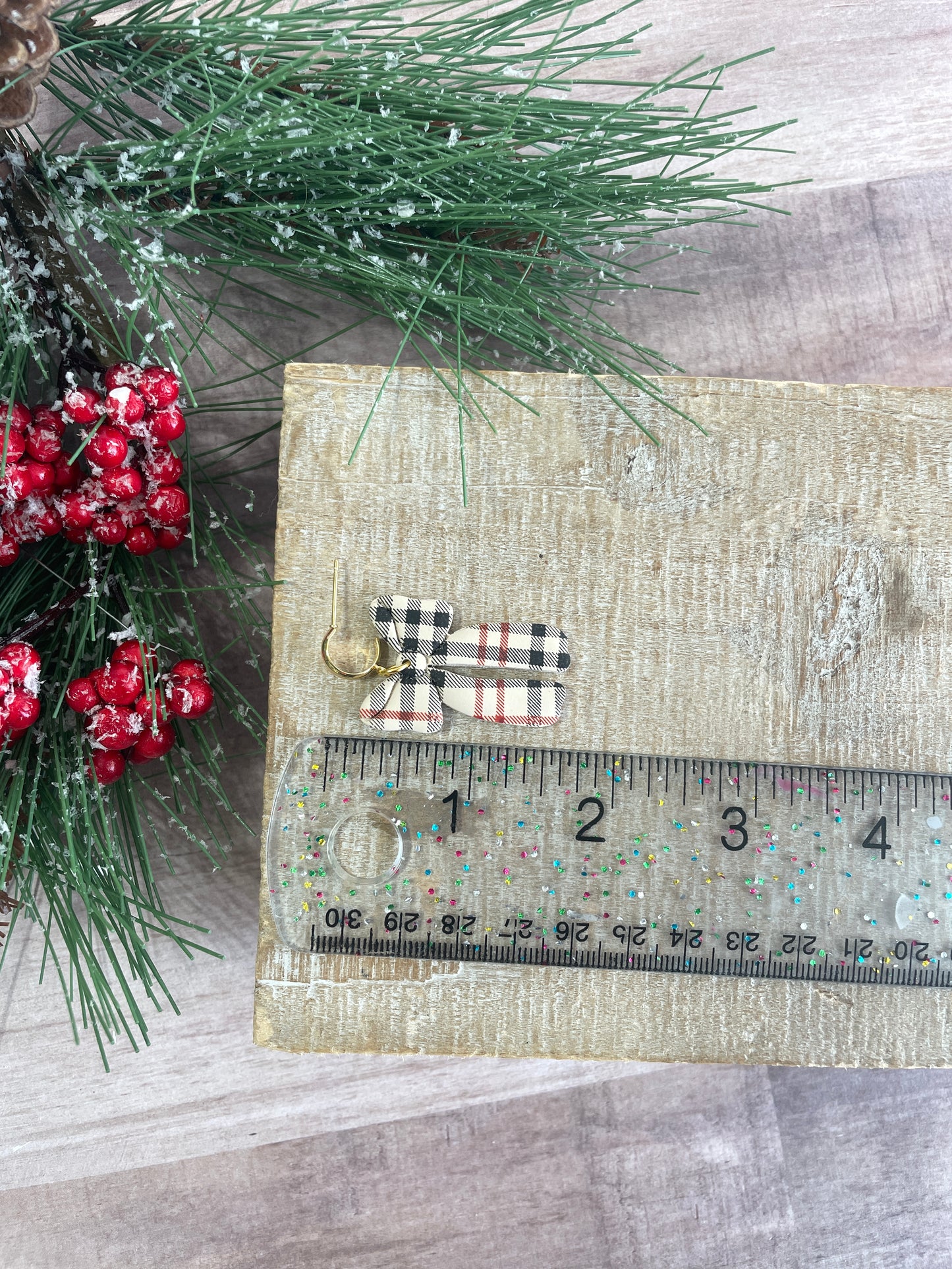 Plaid Bow Huggies - Wholesale