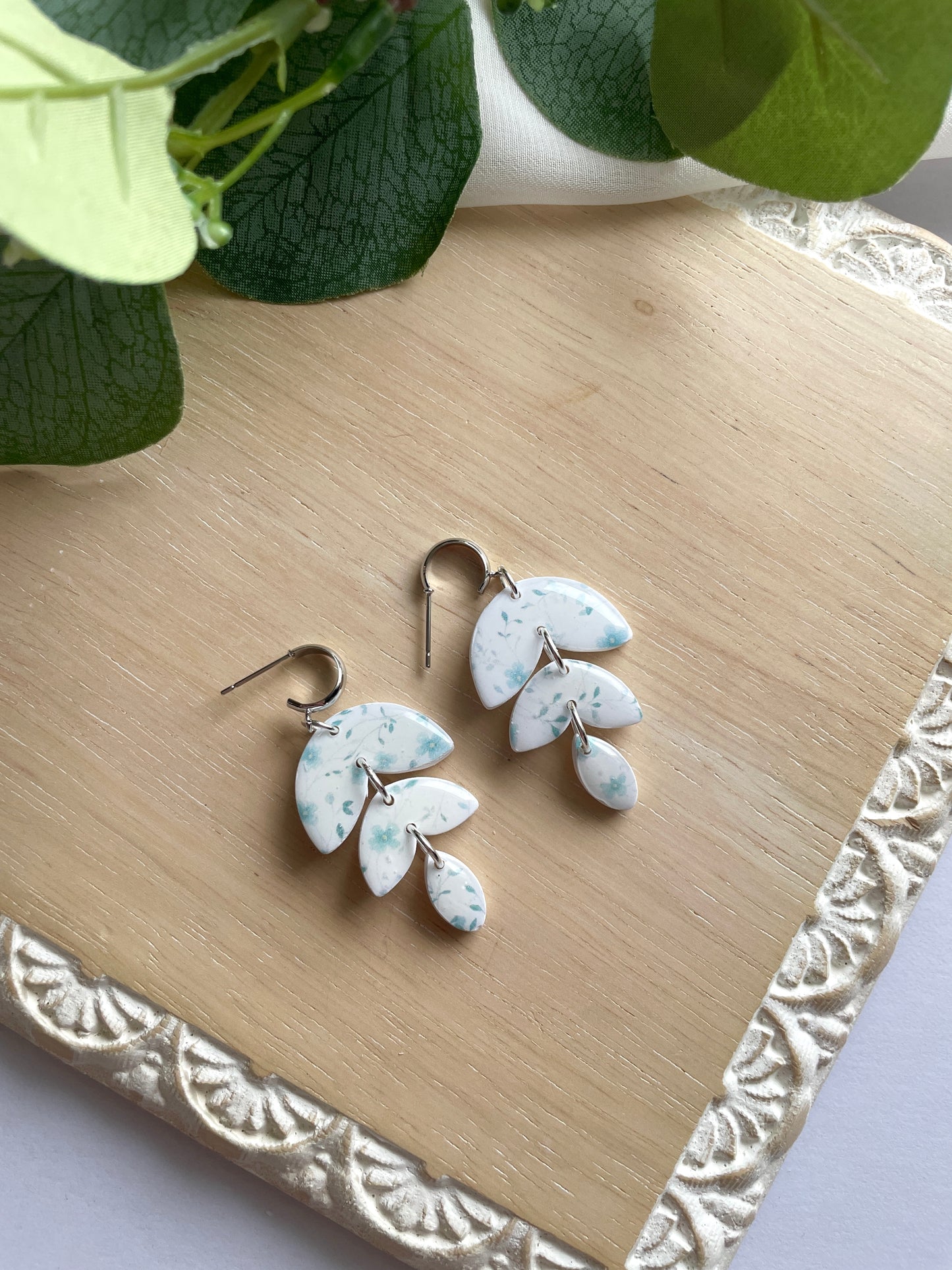 Leaflet Dangles