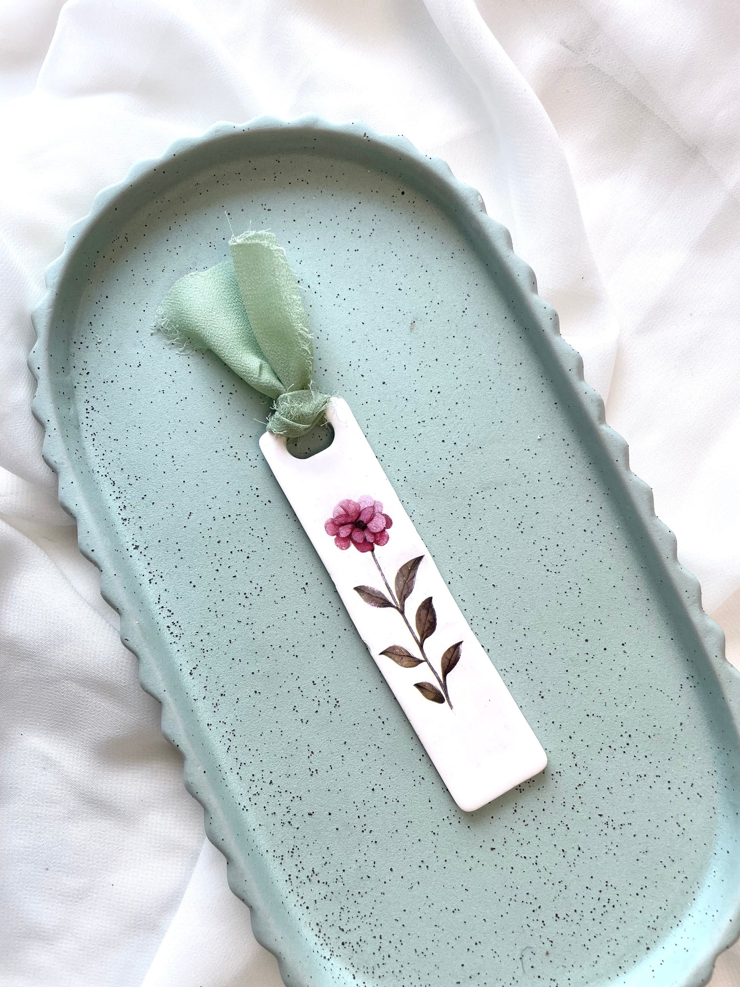 Antique Floral Bookmarks (DEF)