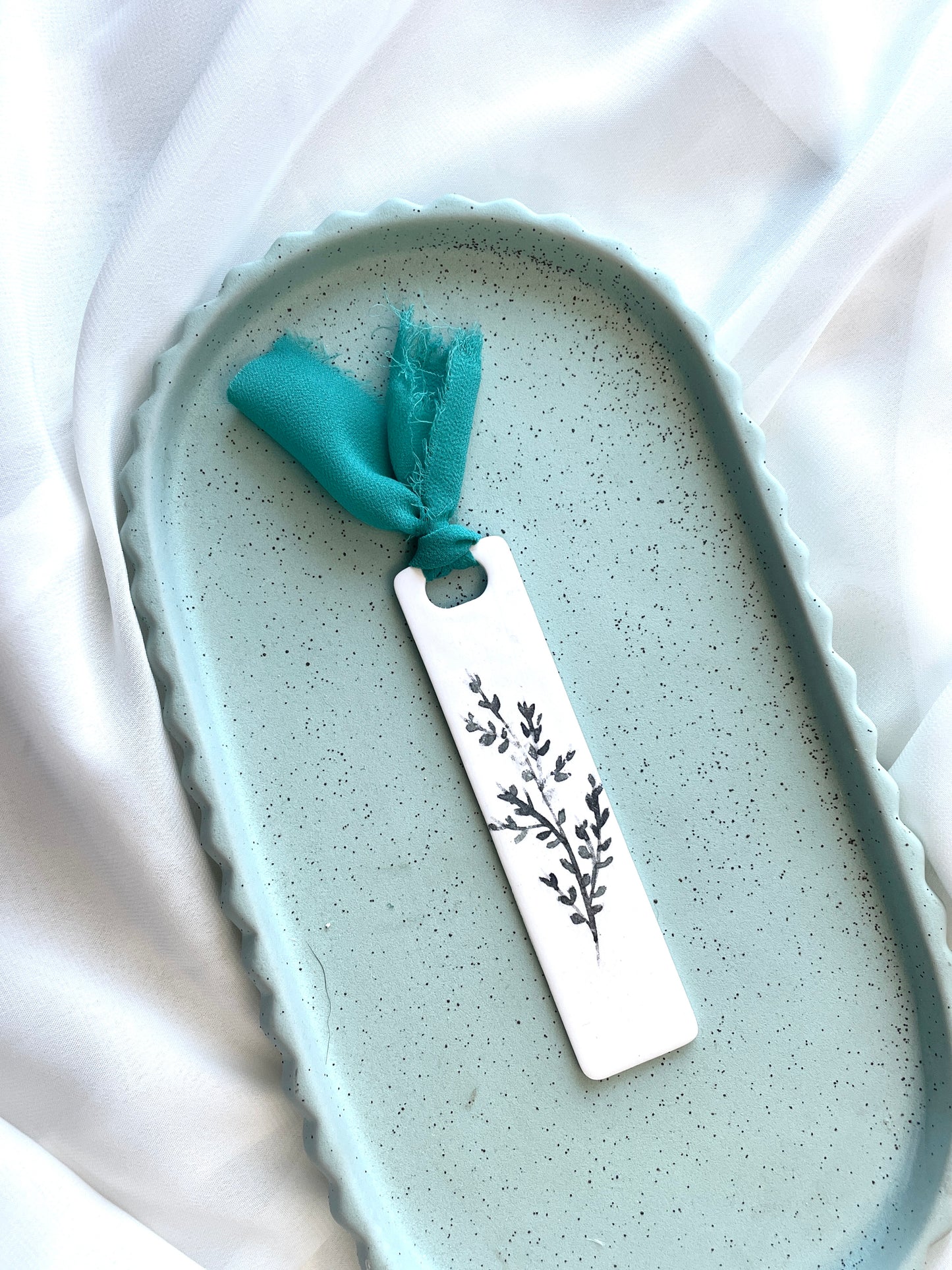 Antique Floral Bookmarks (GHI)