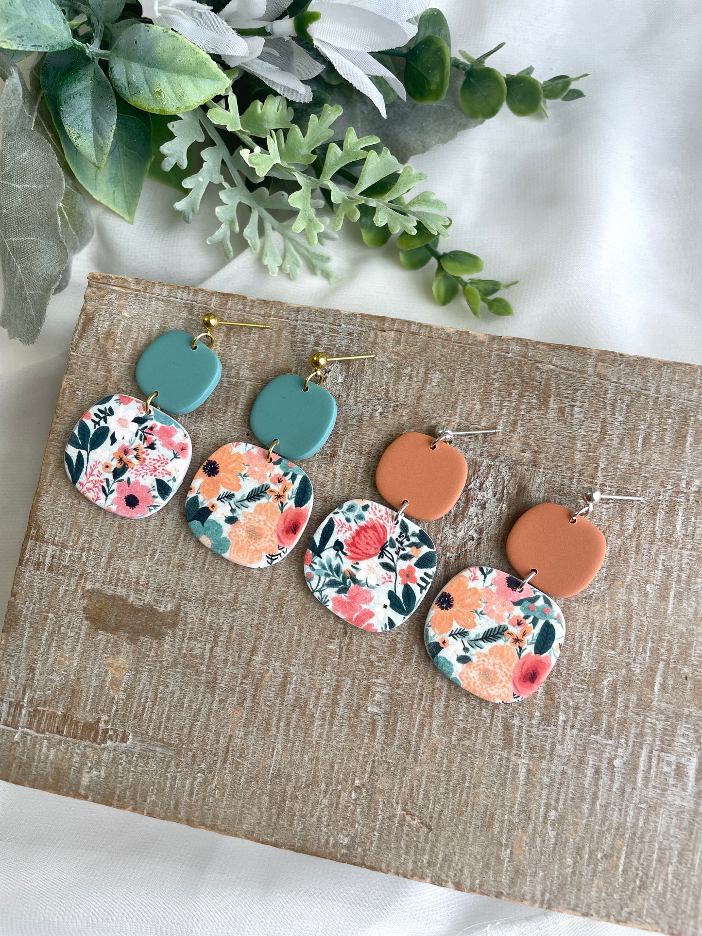 Vibrant Floral Anastasia