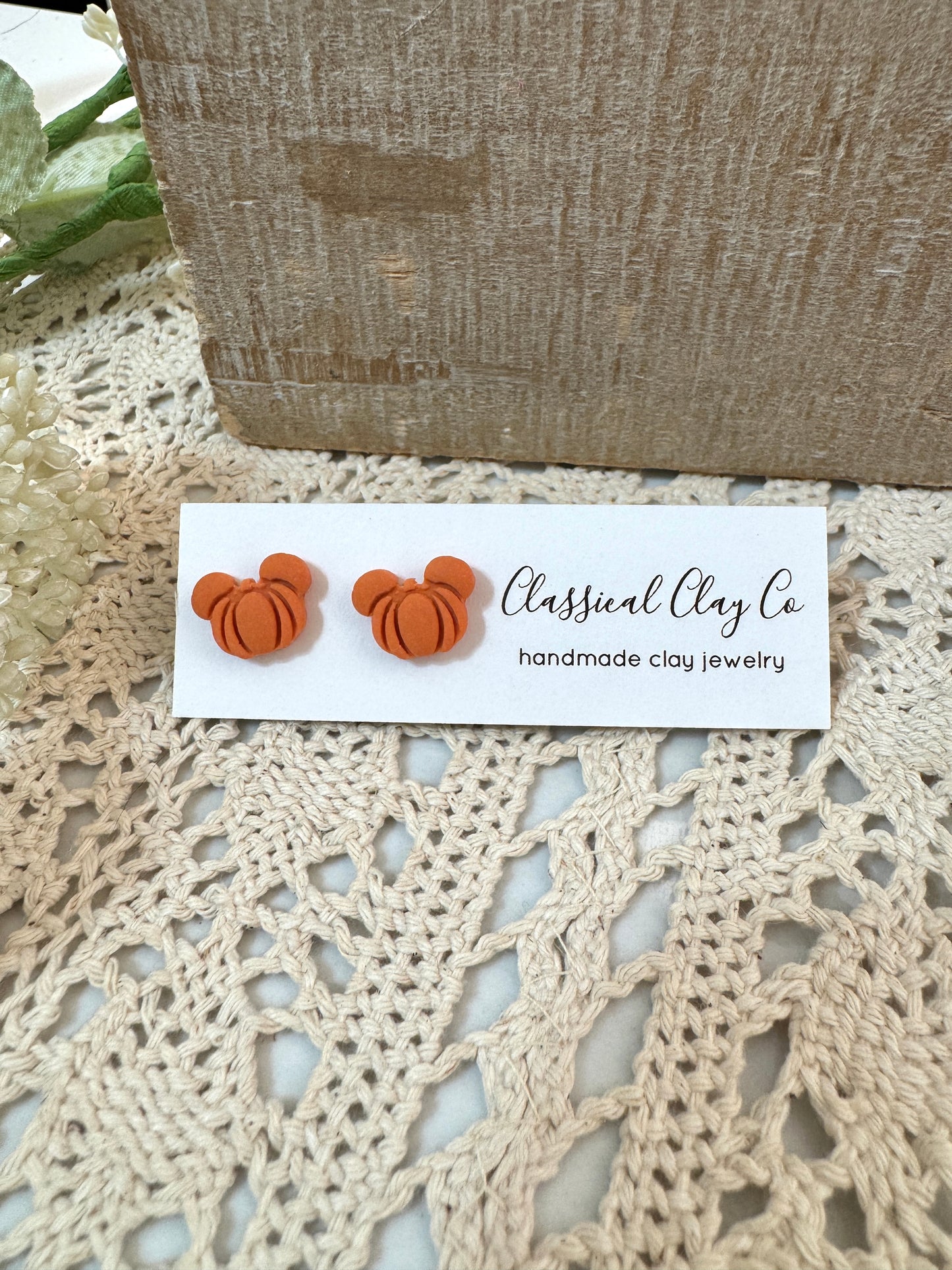 Mouse Pumpkin Studs