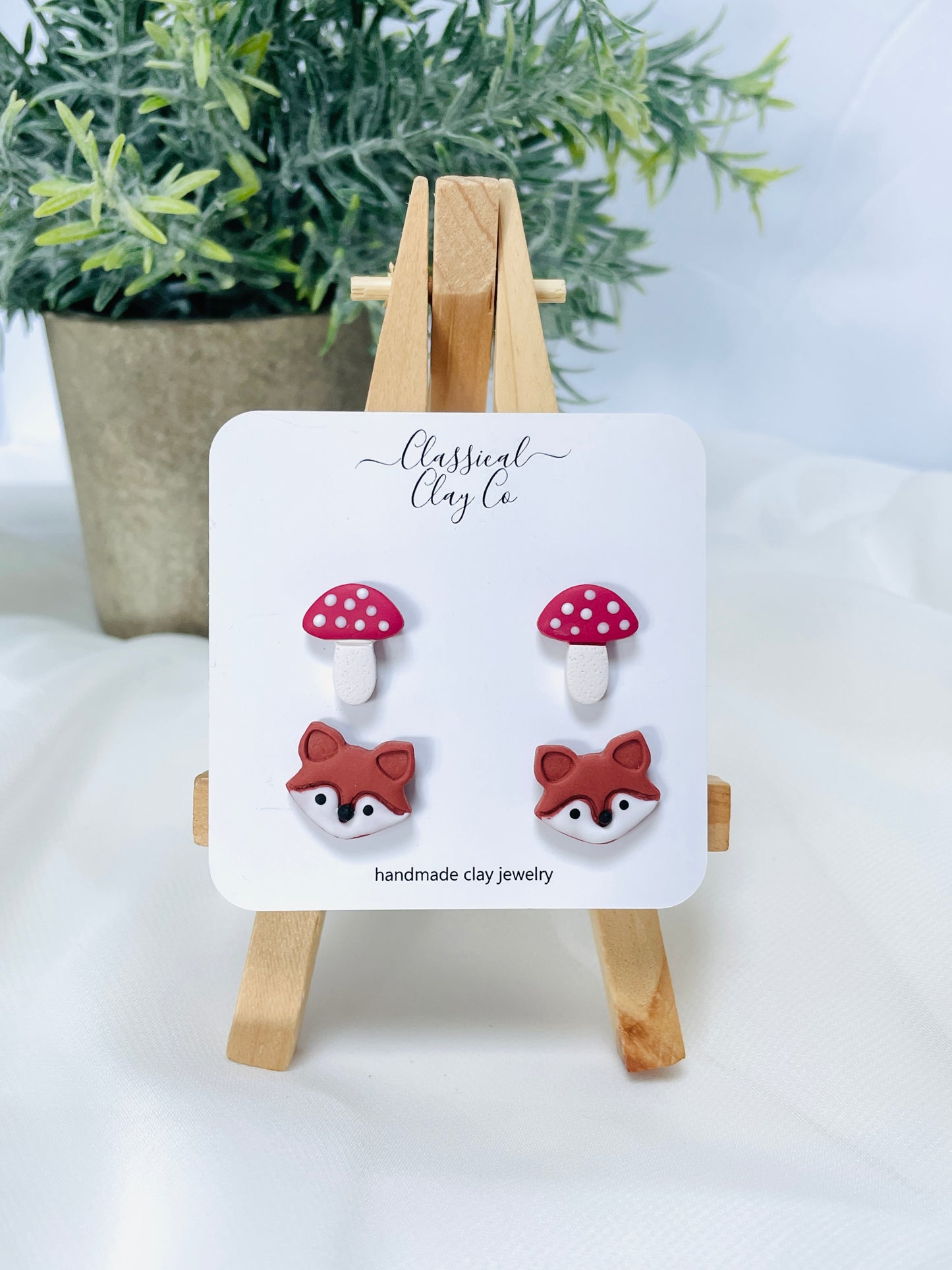 Mushroom and Fox Stud Pack - Wholesale