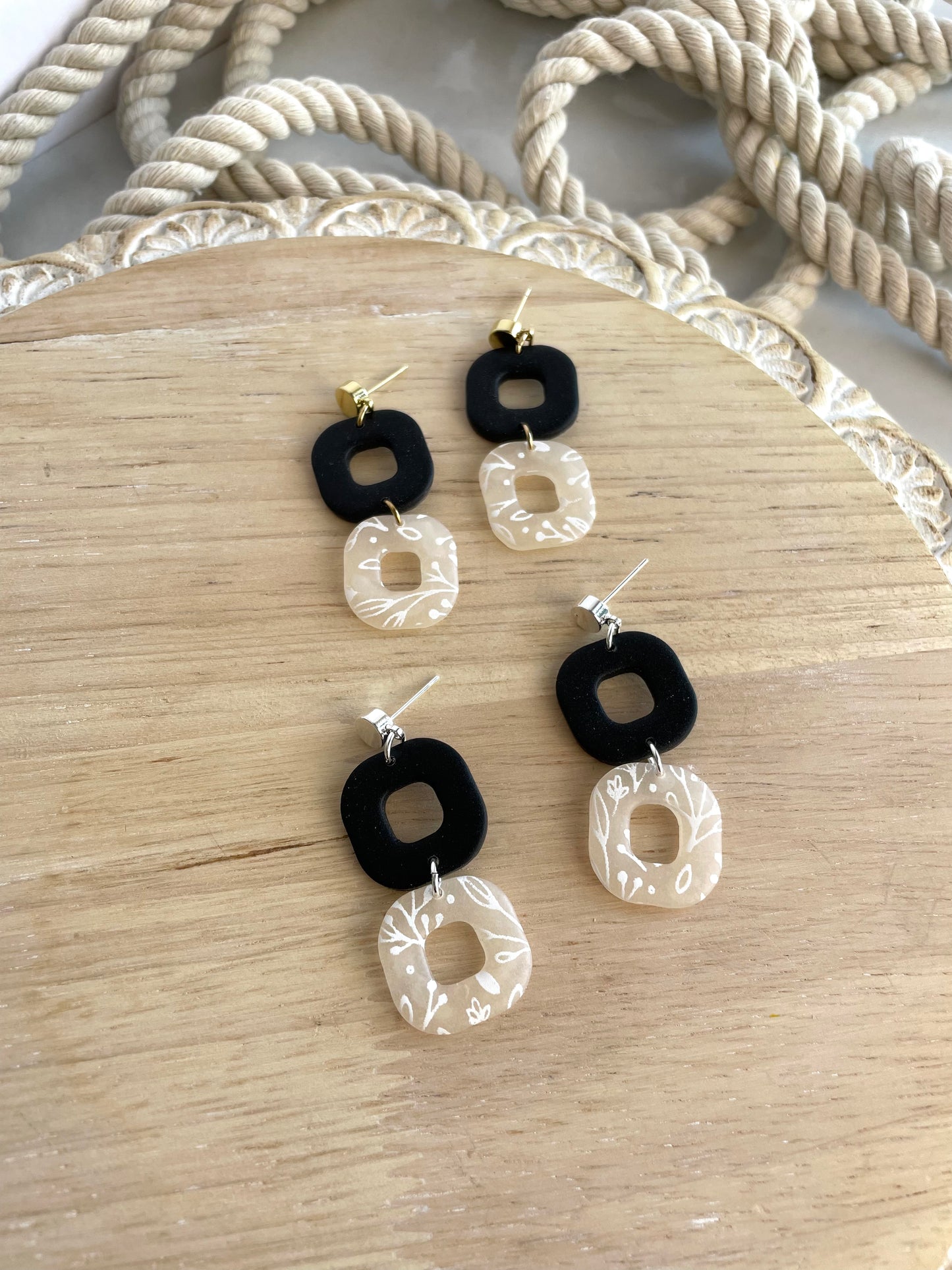 Diana Dangles