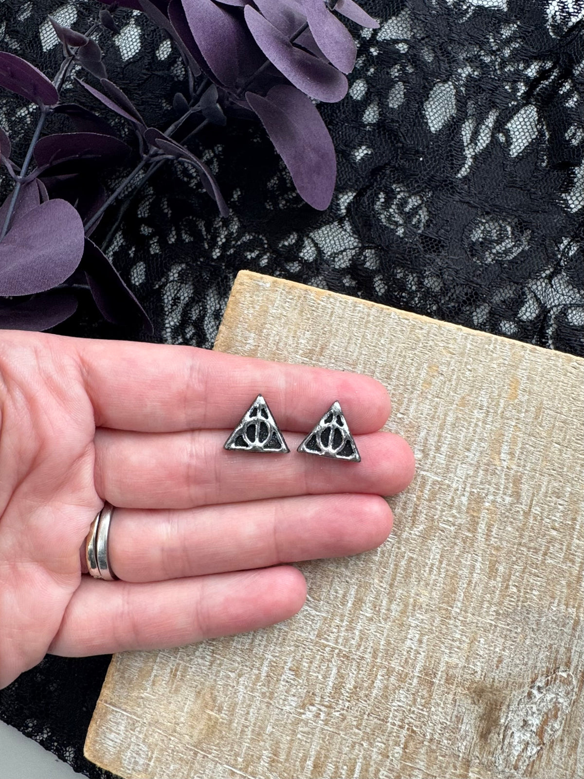Wizard Hallow Studs