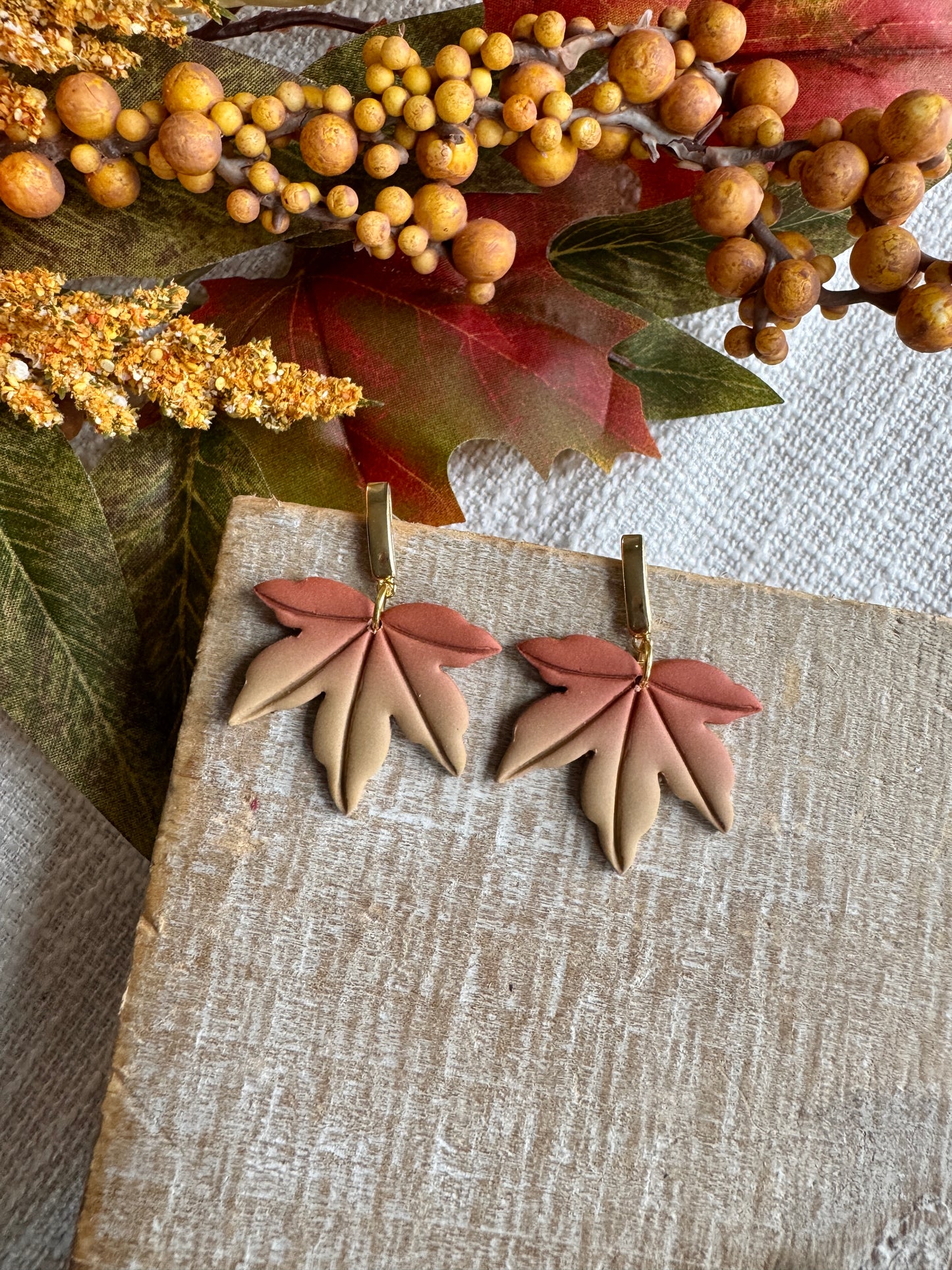 Ombre Maple Leaves