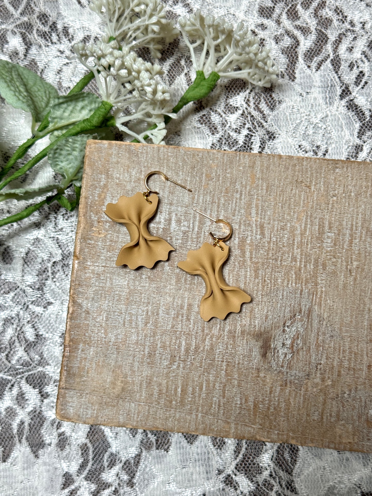 Farfalle Dangles