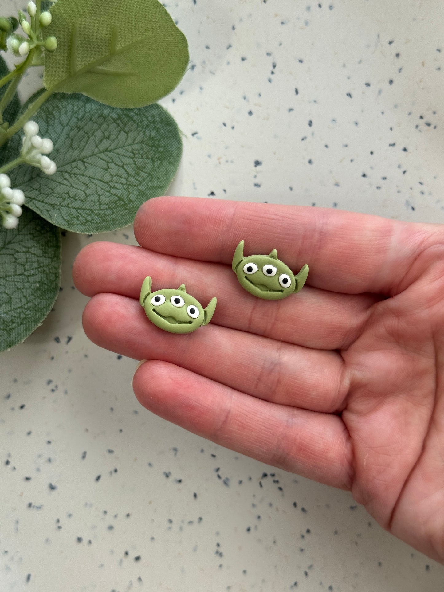 Toy Alien Studs
