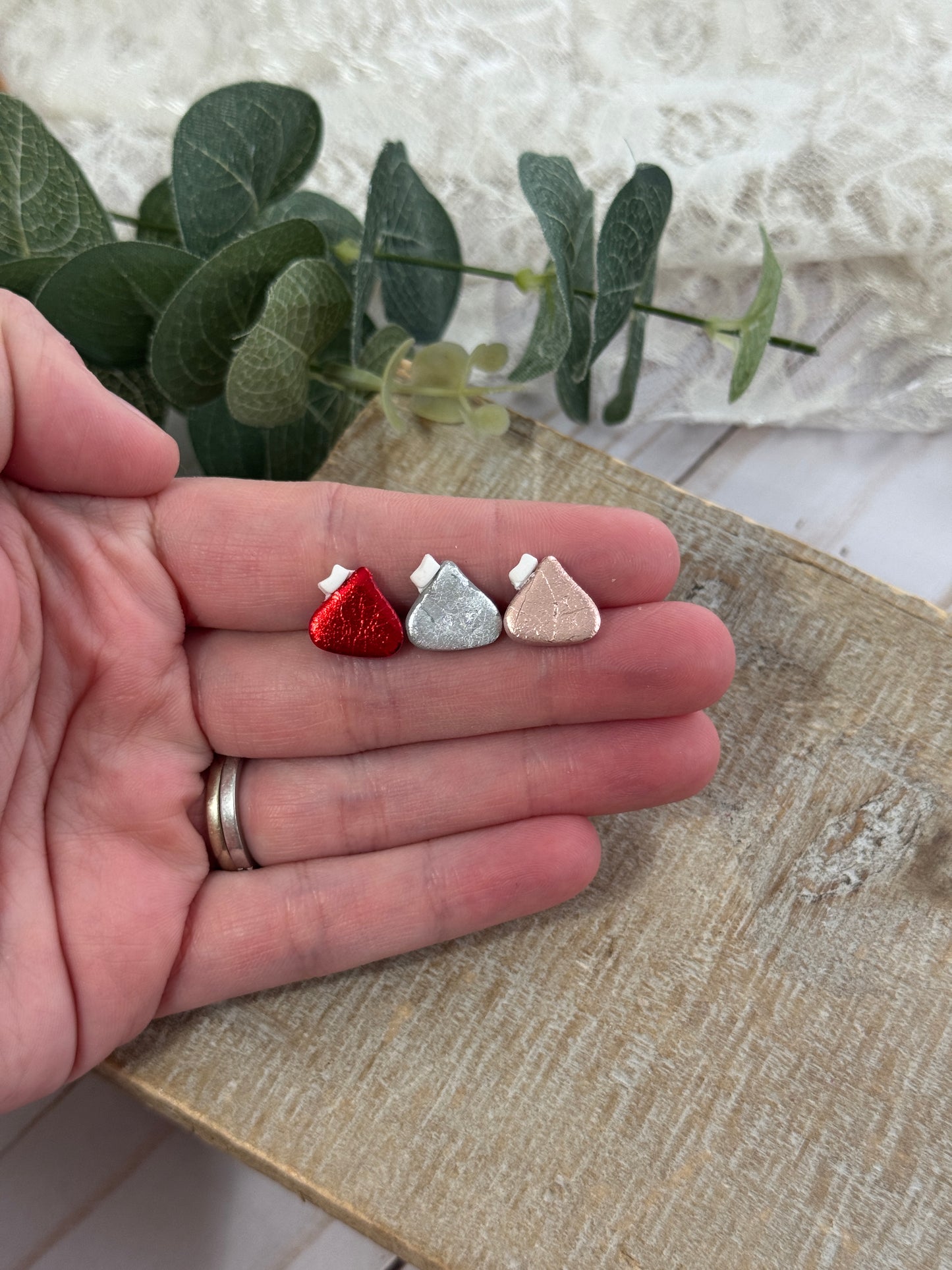 Chocolate Kiss Studs