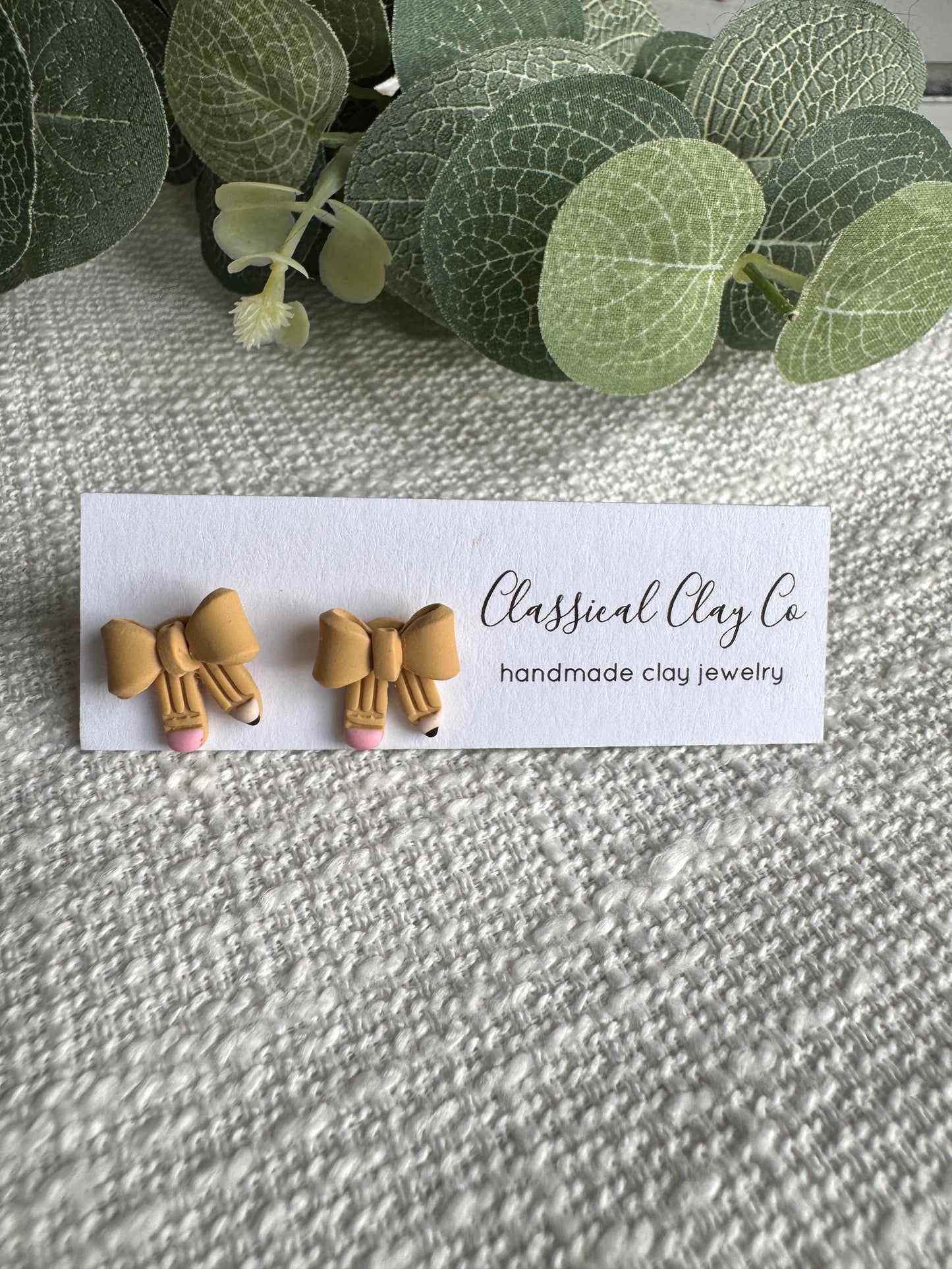 Pencil Bow Studs