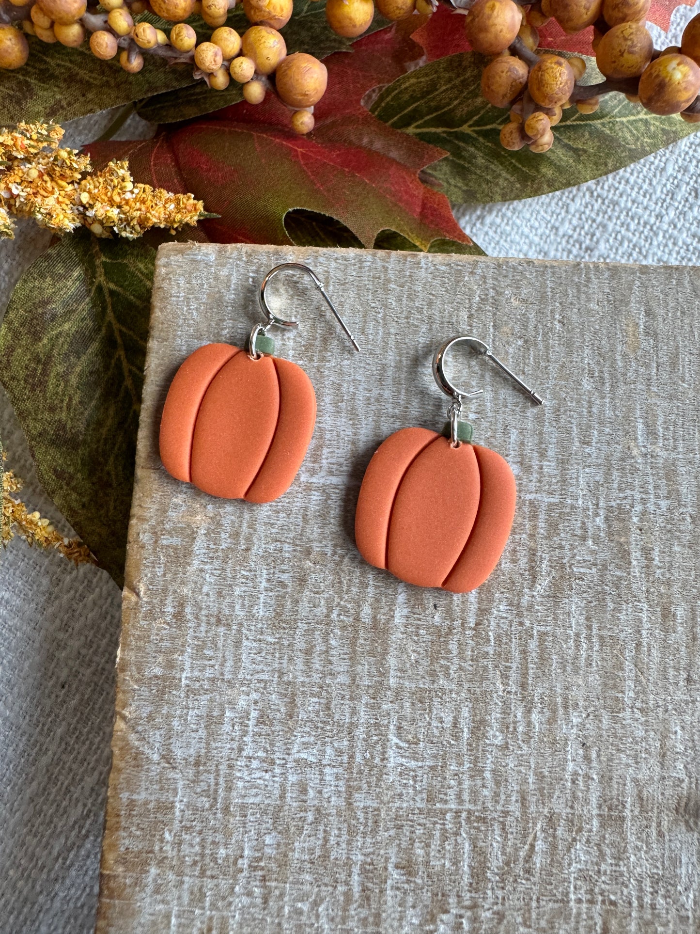 Classic Pumpkin Mini Hoops
