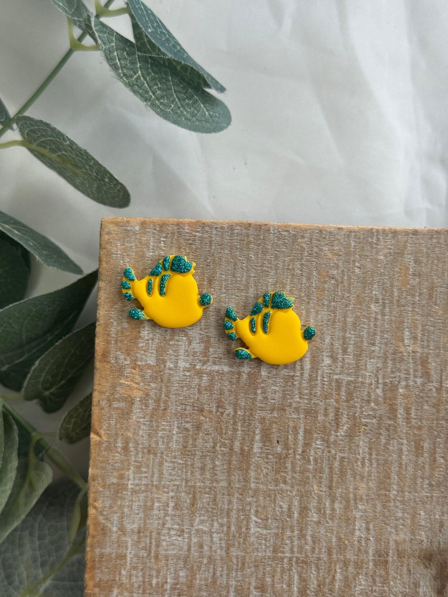 Flounder Studs