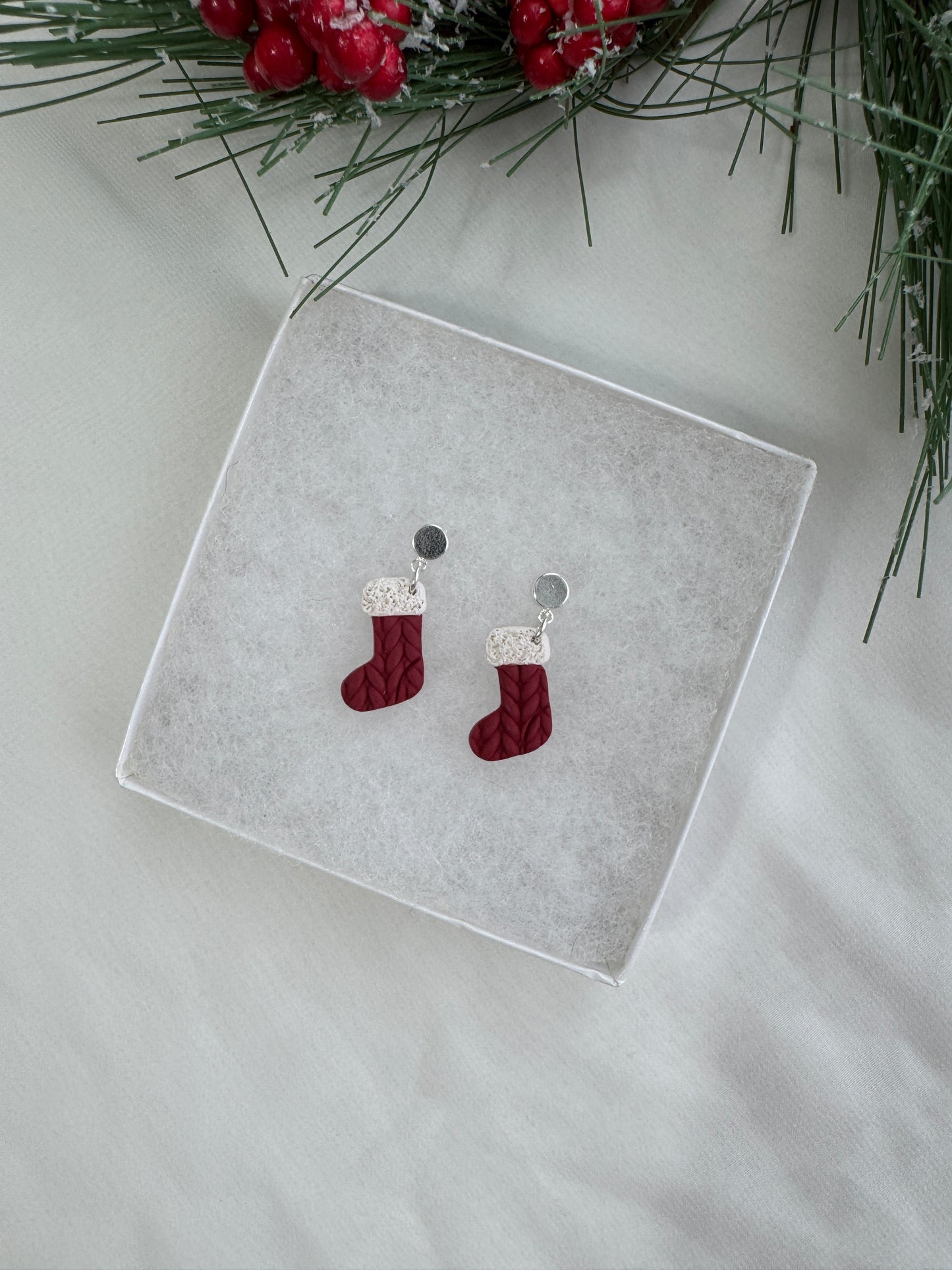 Dainty Stocking Dangles