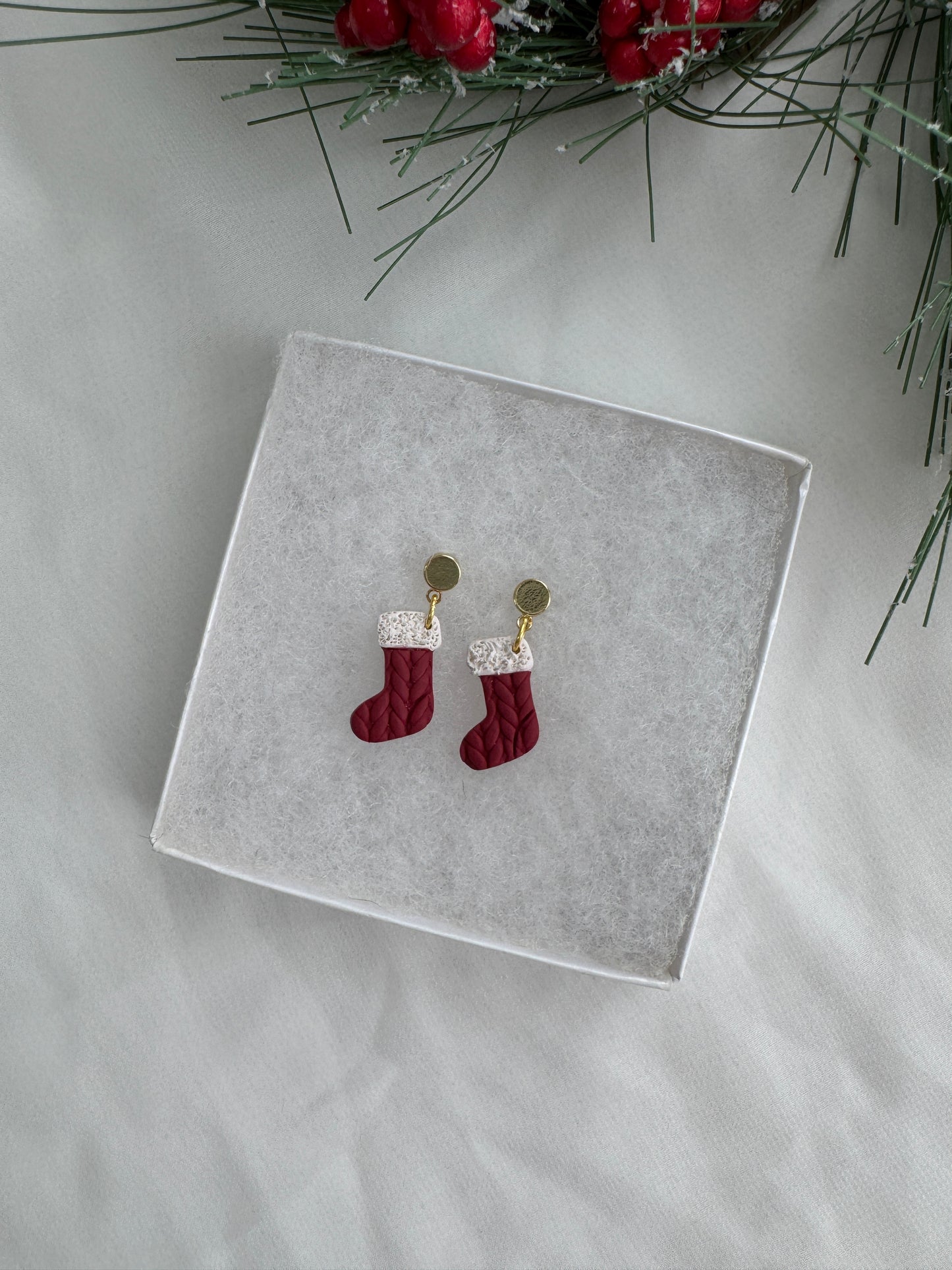 Dainty Stocking Dangles