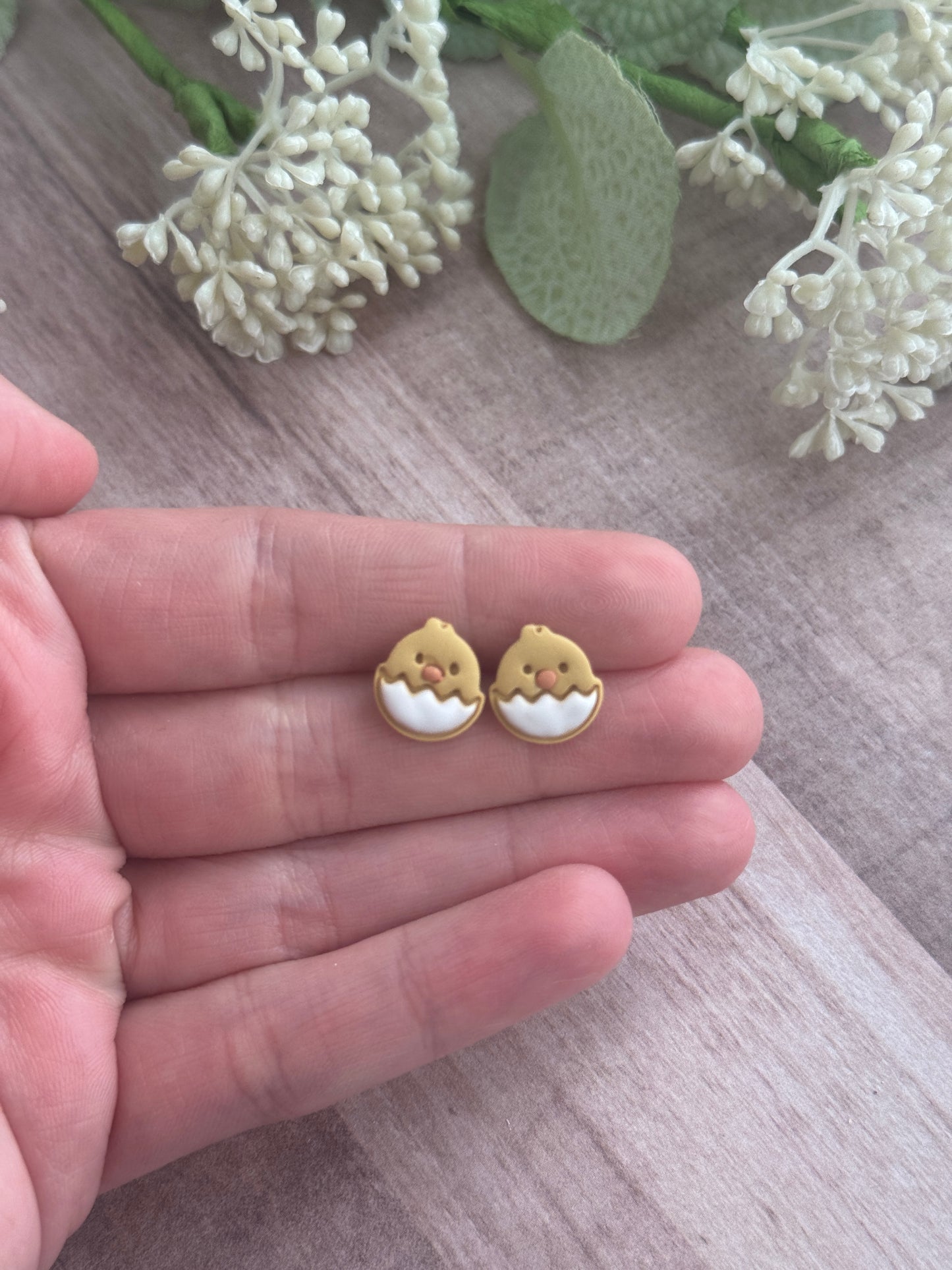 Baby Chick Studs