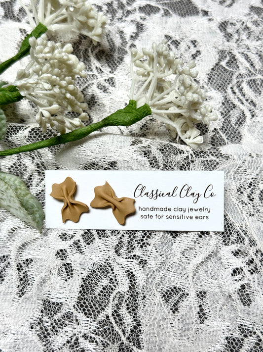 Farfalle Studs