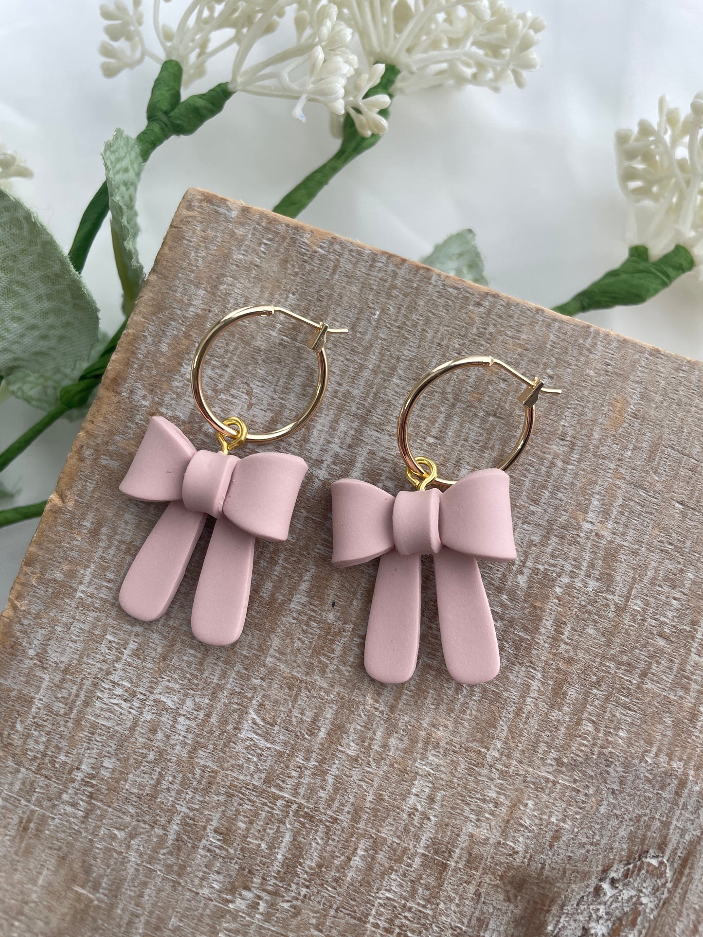 Bow Hoops