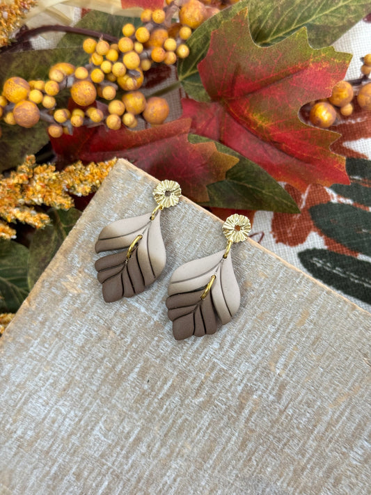 Cozy Ombre Leaves