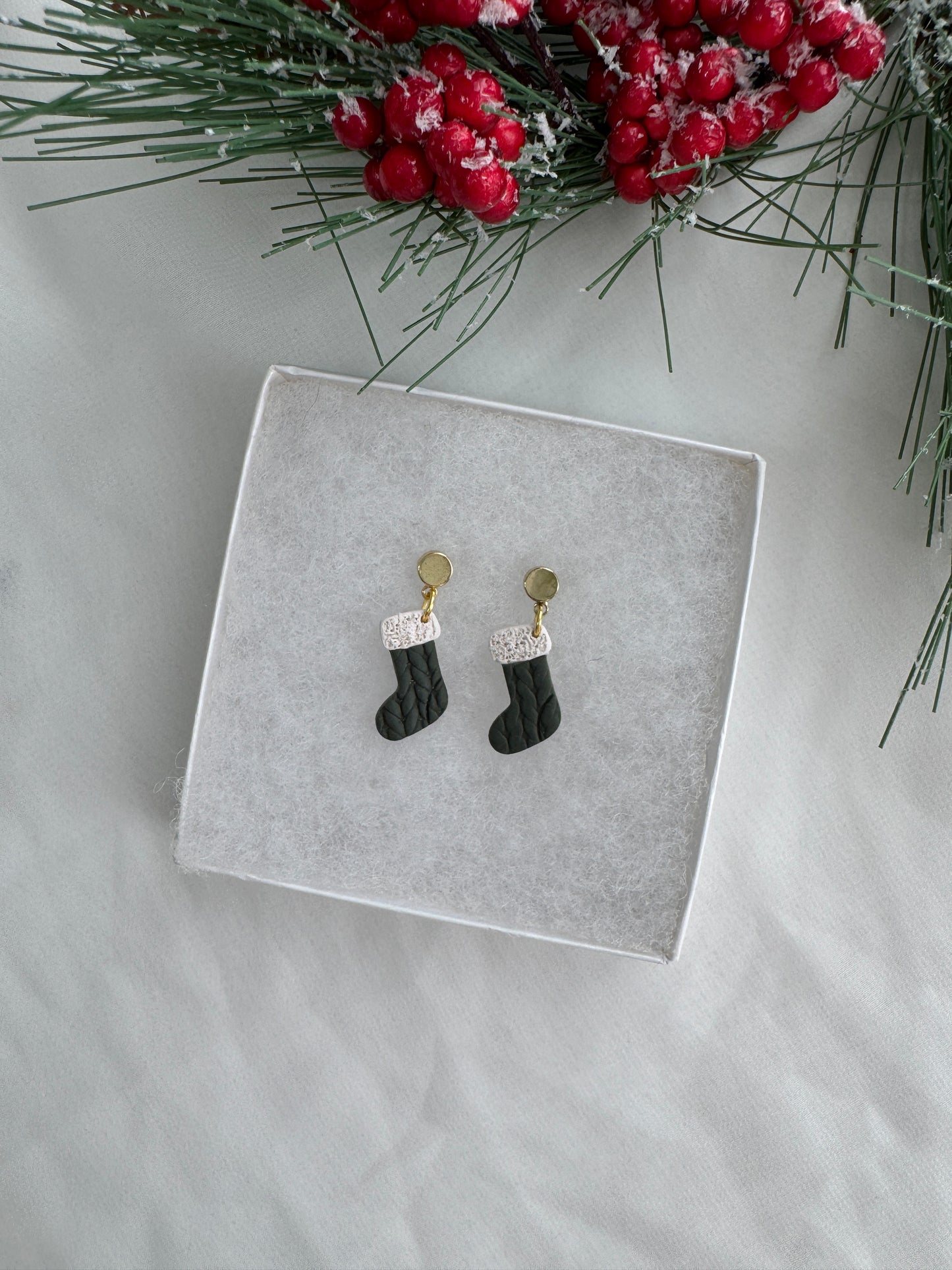 Dainty Stocking Dangles