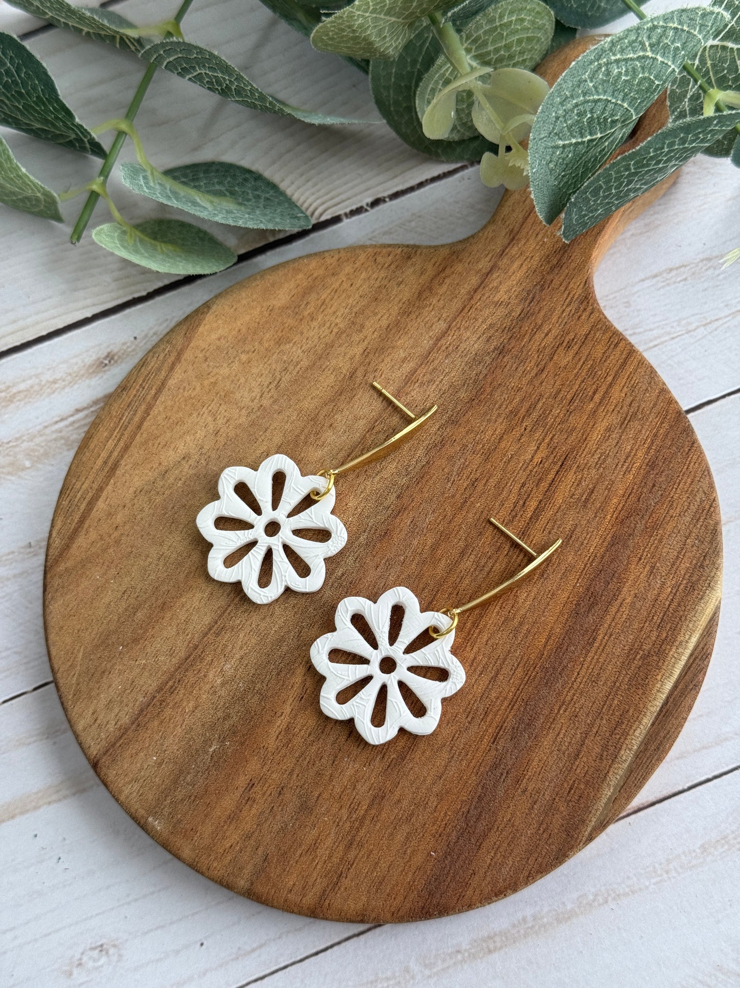 Cutout Daisy Dangles