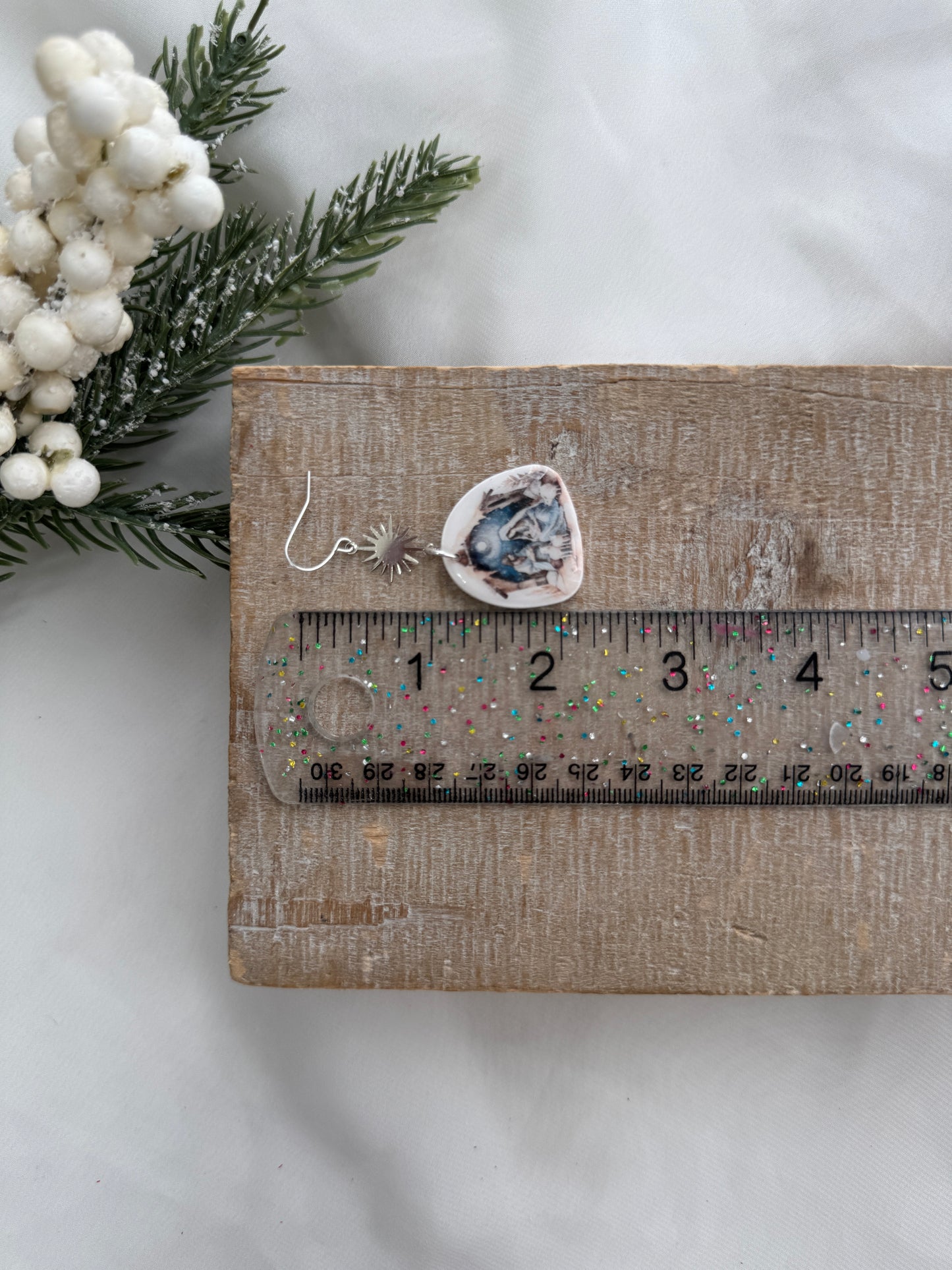 Nativity Print Dangles