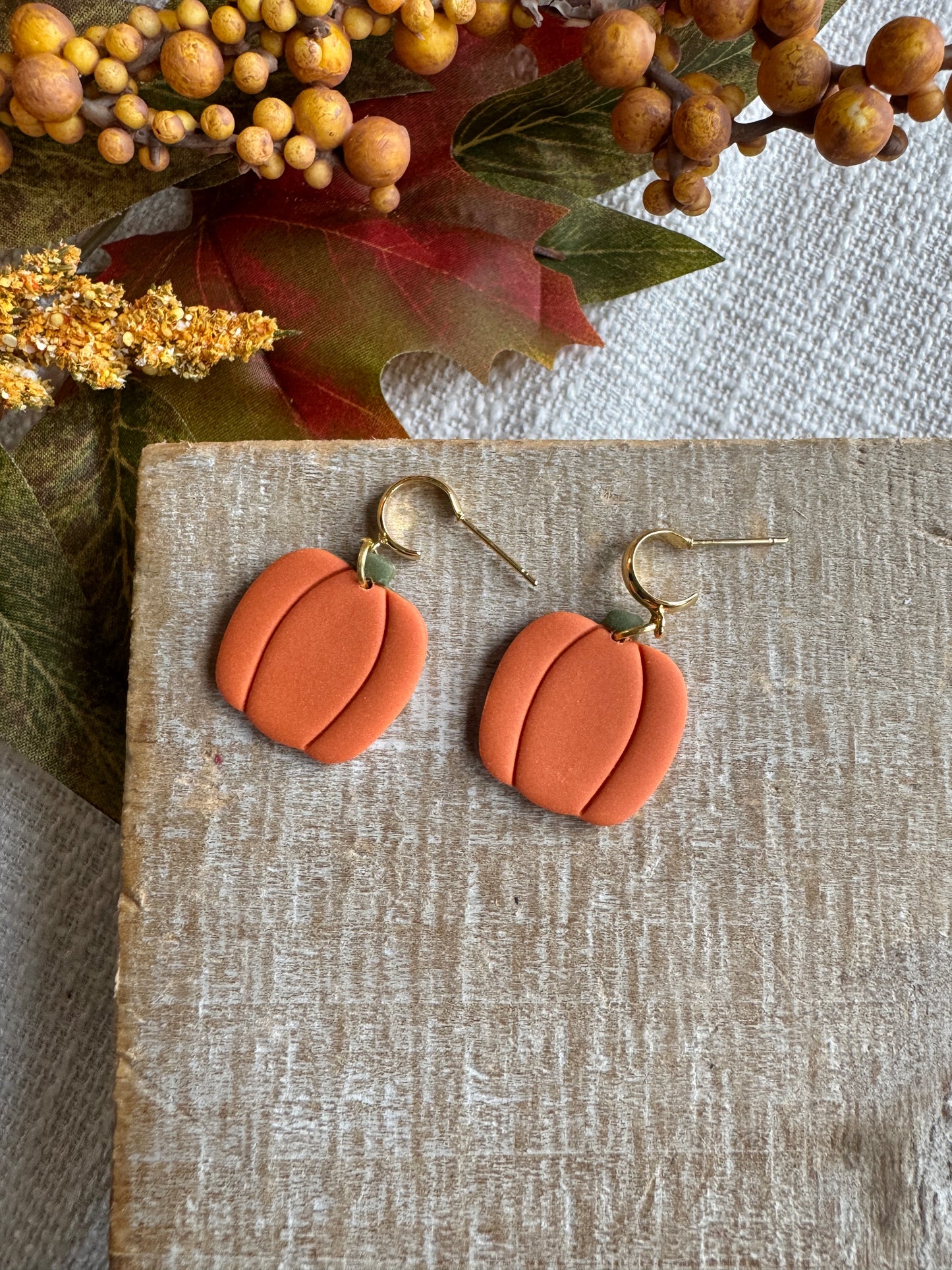 Classic Pumpkin Mini Hoops