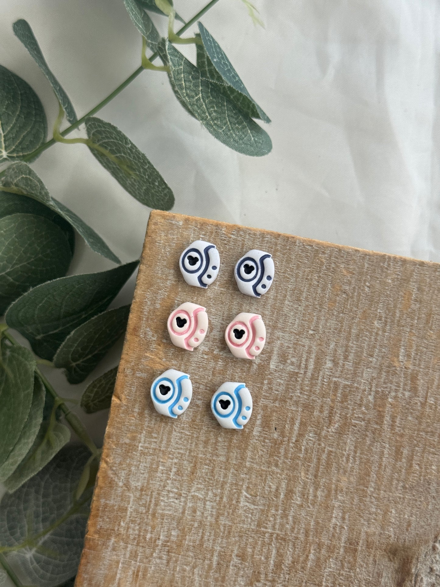 Magic Band Studs