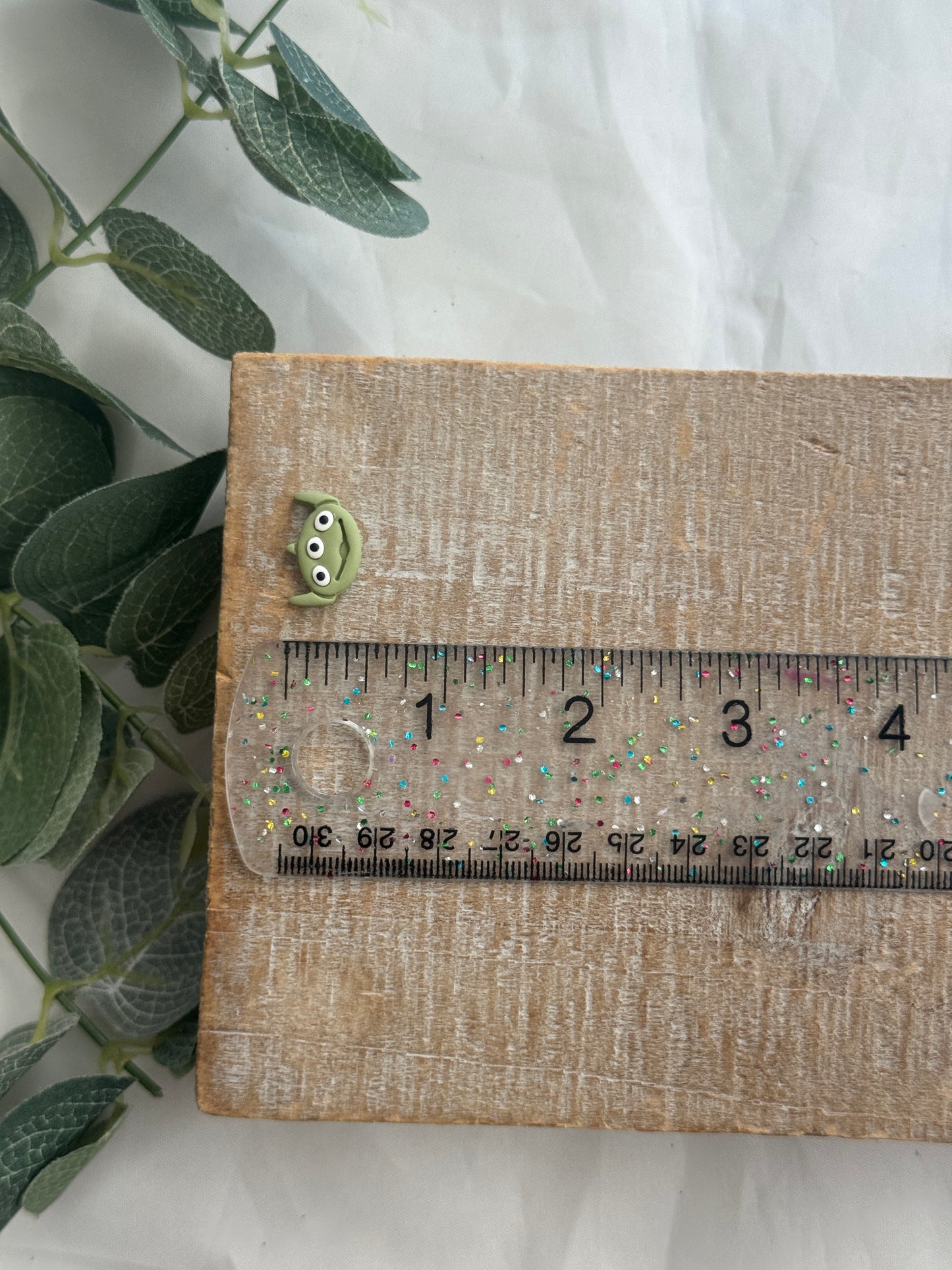 Toy Alien Studs