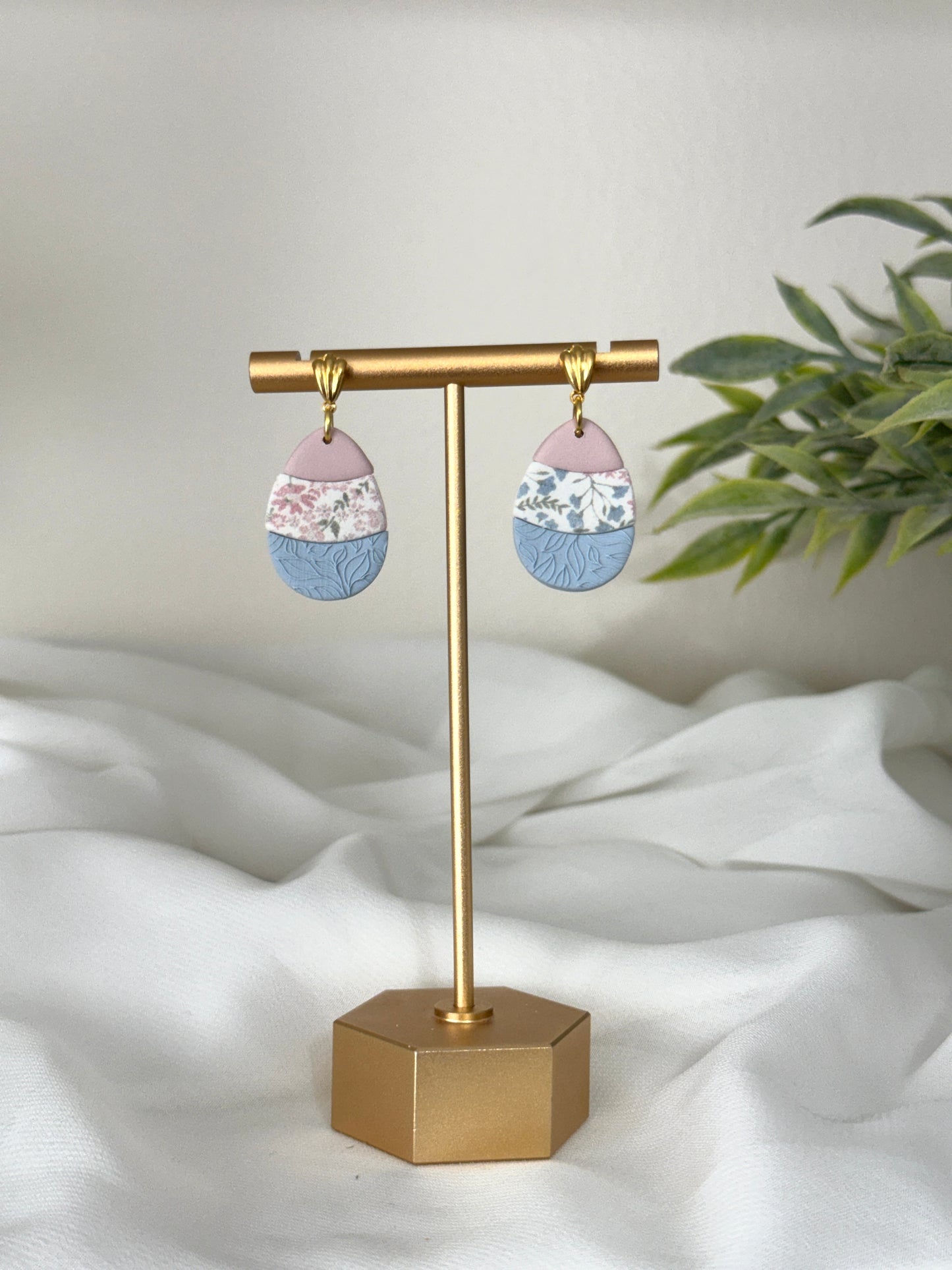 Pastel Easter Eggs