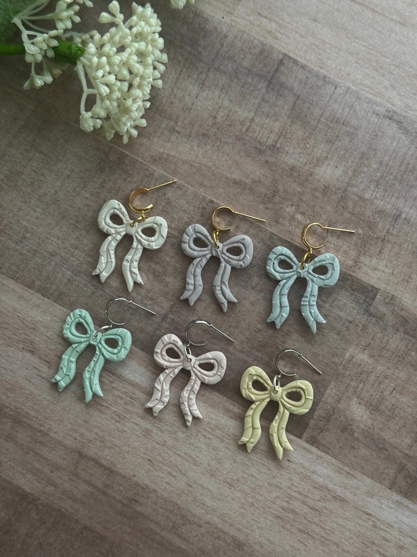 Pastel Lacey Bows