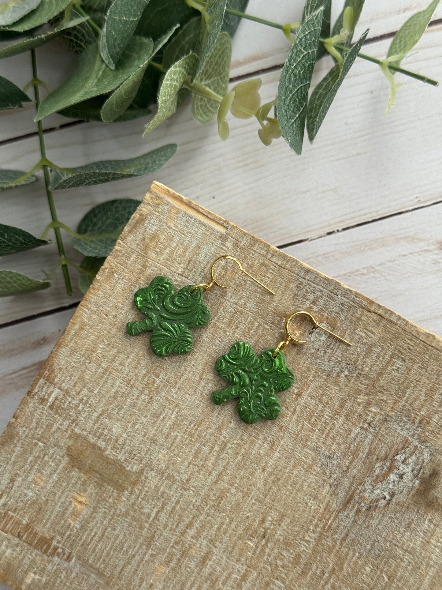 Shimmer Shamrocks