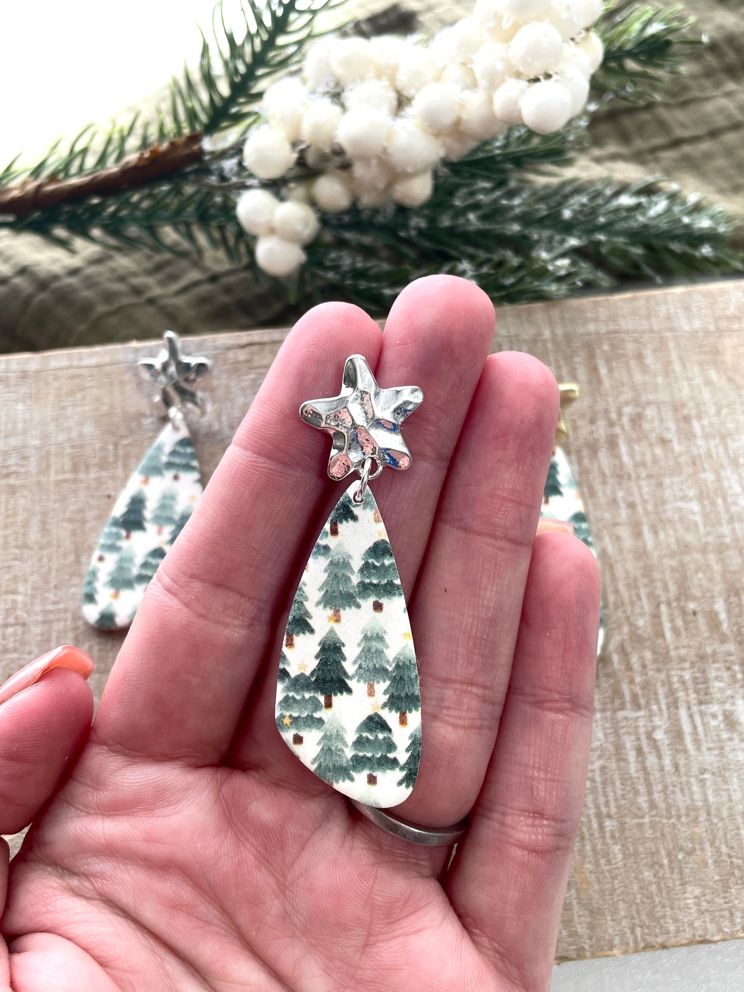 Tree Printed Dangles with Star Post