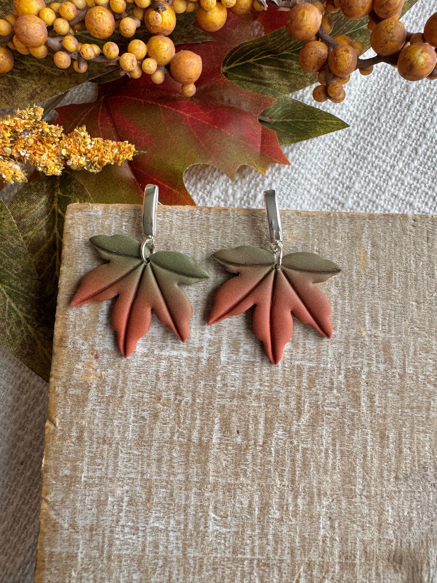 Ombre Maple Leaves