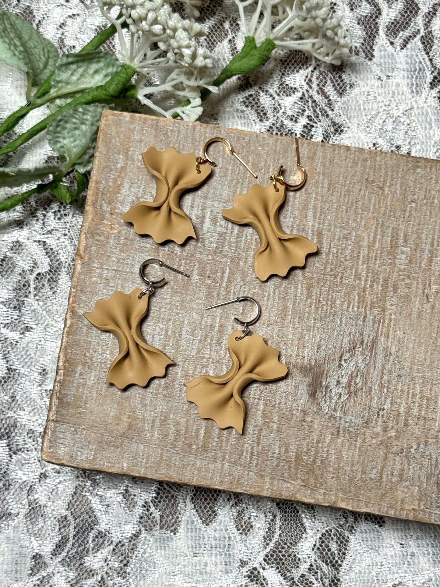 Farfalle Dangles
