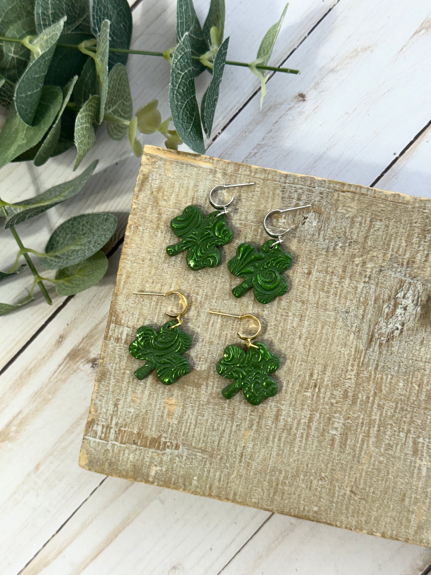 Shimmer Shamrocks