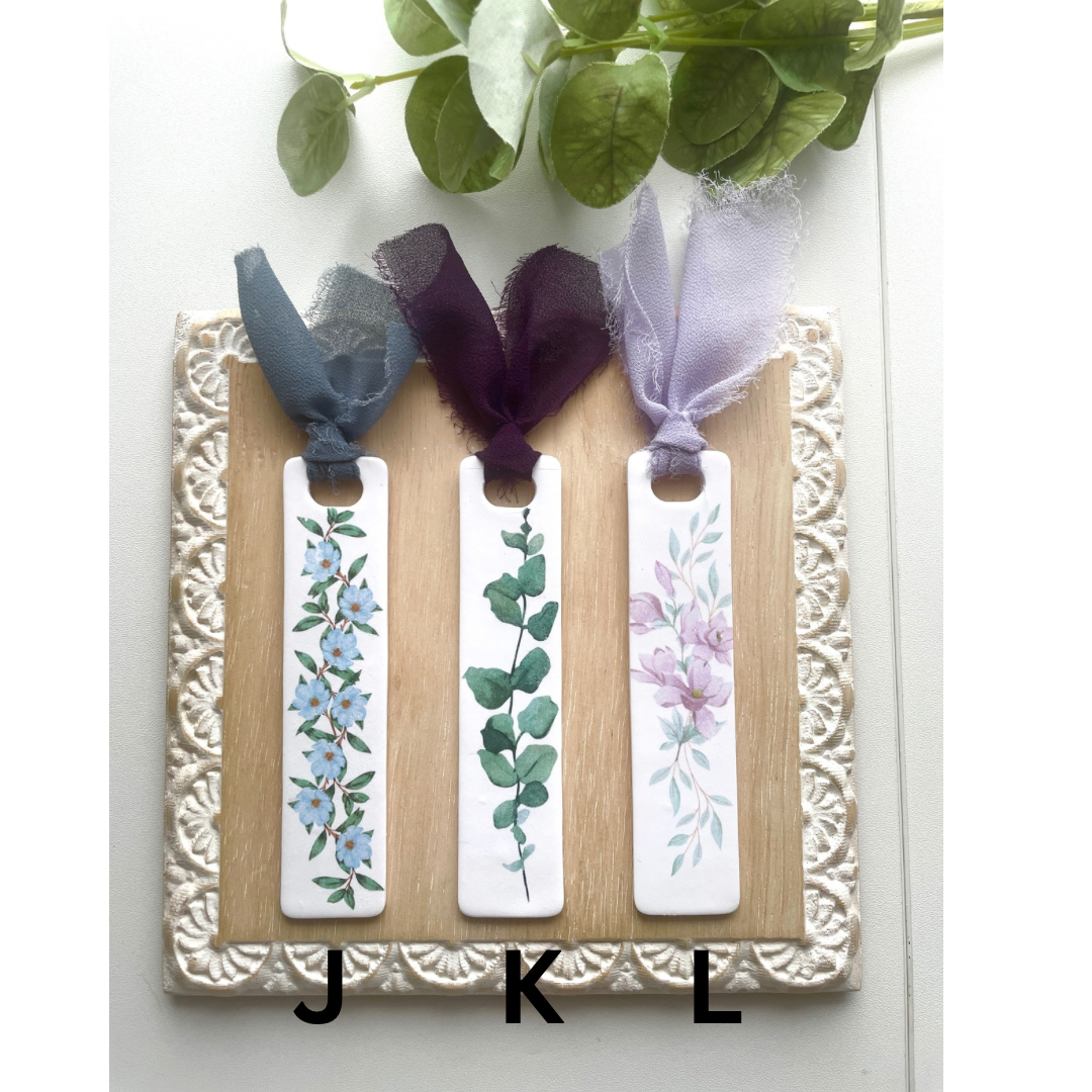 Antique Floral Bookmarks (JKL)